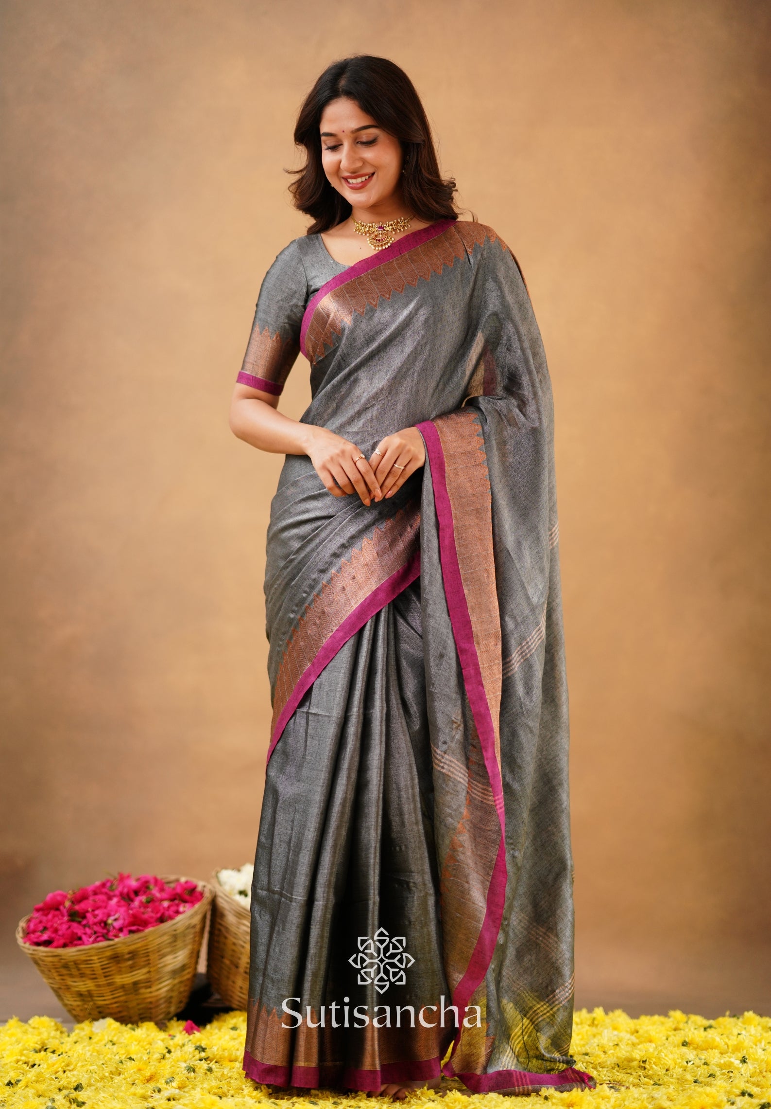 Sutisancha Grey Handloom Cotton Designer Tissue Saree