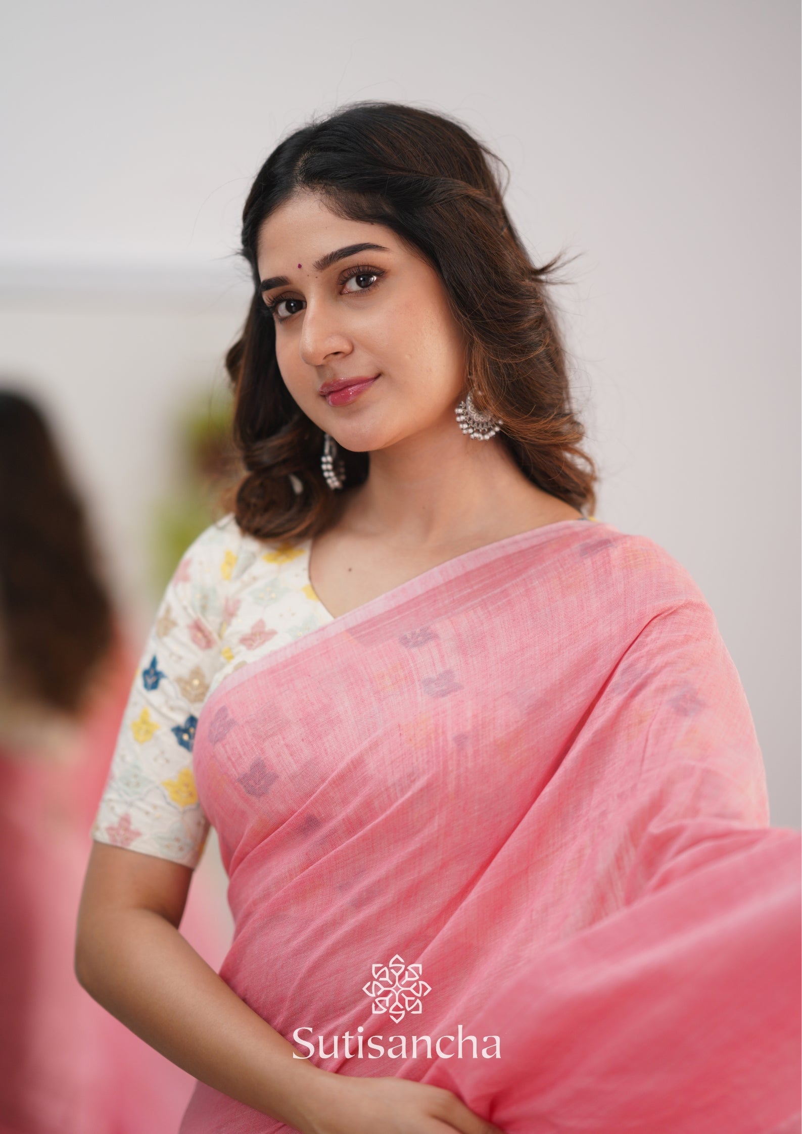 Sutisancha Peach Handloom Cotton Saree With Designer Blouse