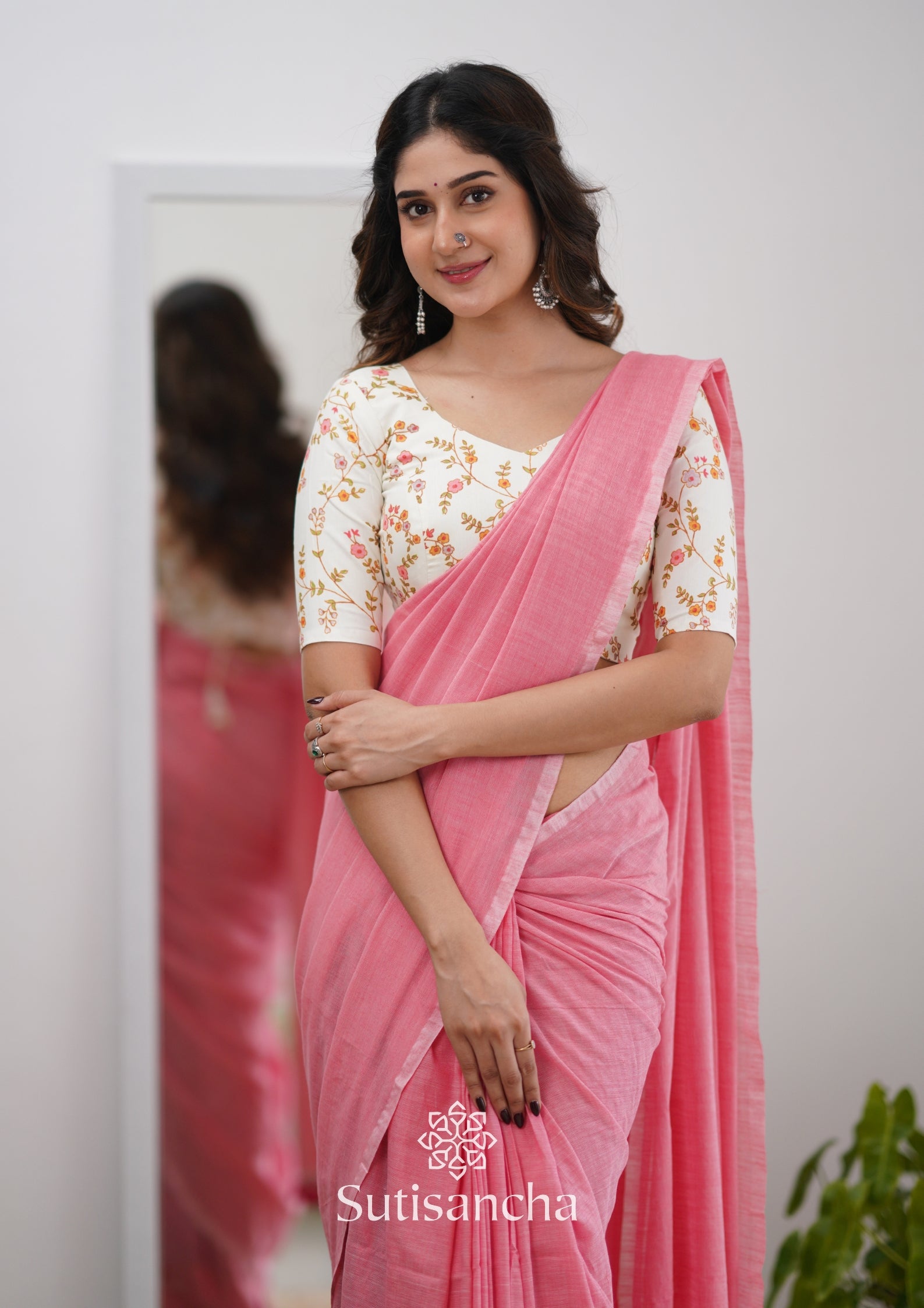 Sutisancha Peach Handloom Cotton Saree With Designer Blouse