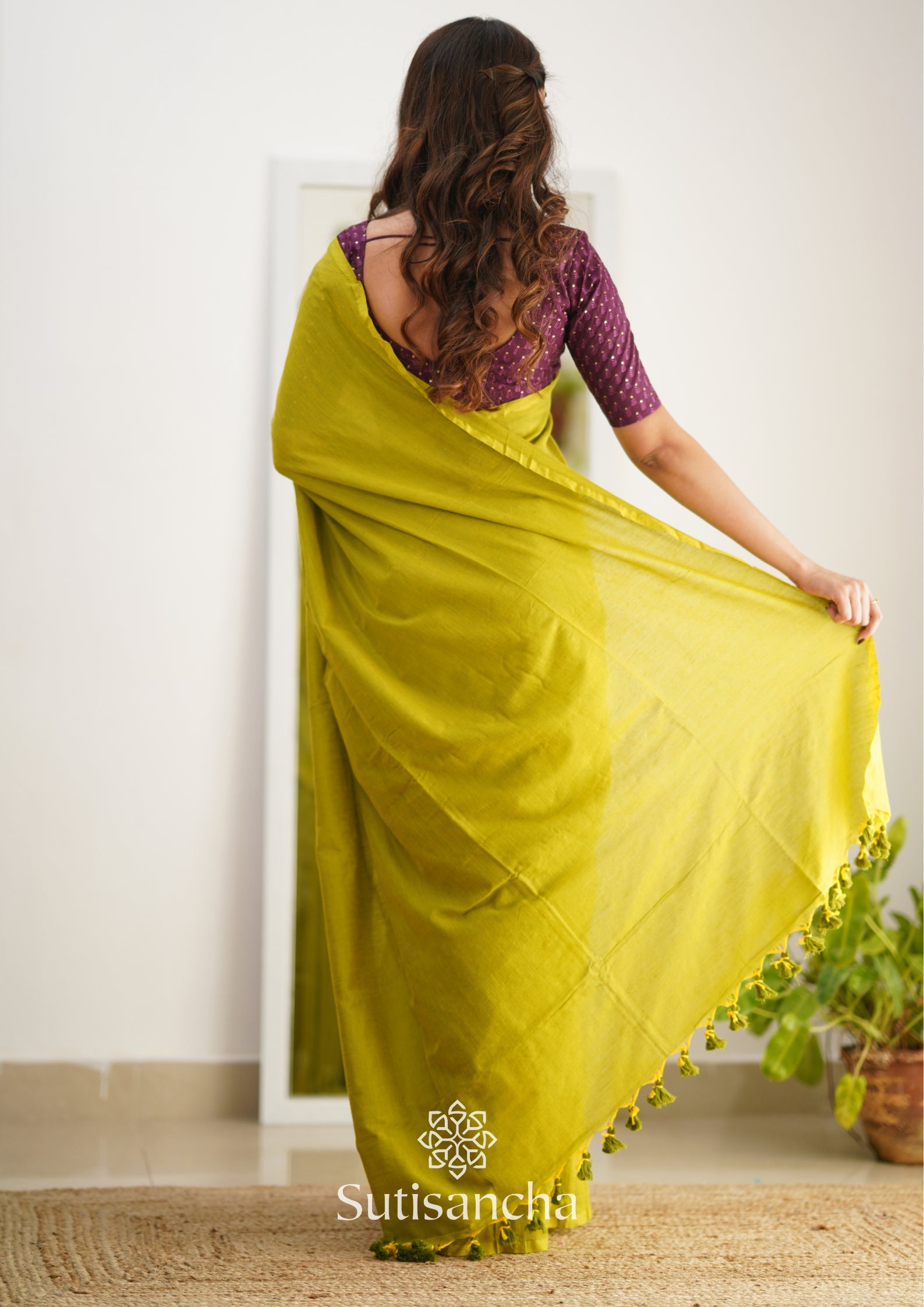 Sutisancha Lime colour Handloom Cotton Saree with Designer Blouse