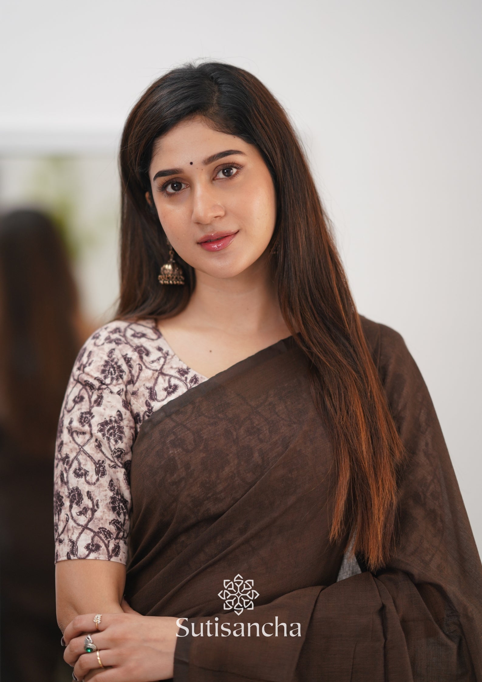 Sutisancha Cofee Handloom Cotton Saree & Designer Blouse