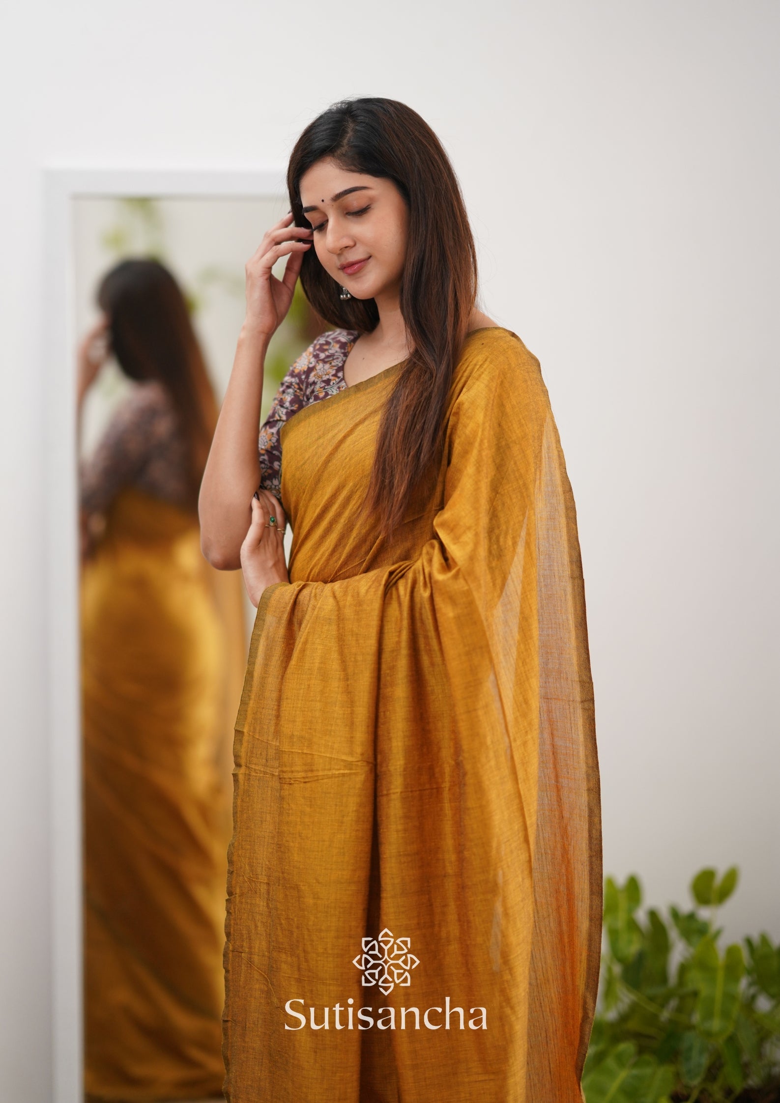 Sutisancha Mustard Handloom Cotton Saree & Designer Blouse