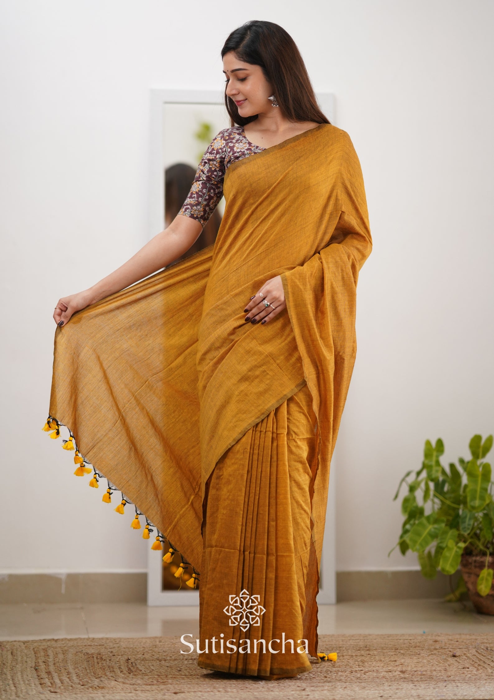 Sutisancha Mustard Handloom Cotton Saree & Designer Blouse
