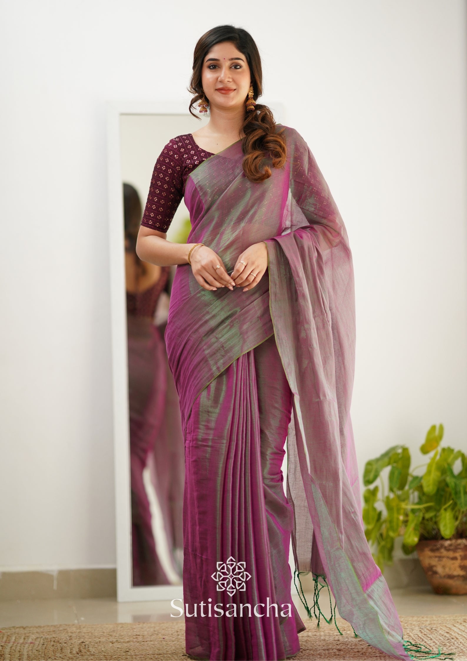 Sutisancha Onionpink Handloom Tissue Saree With Designer Blouse