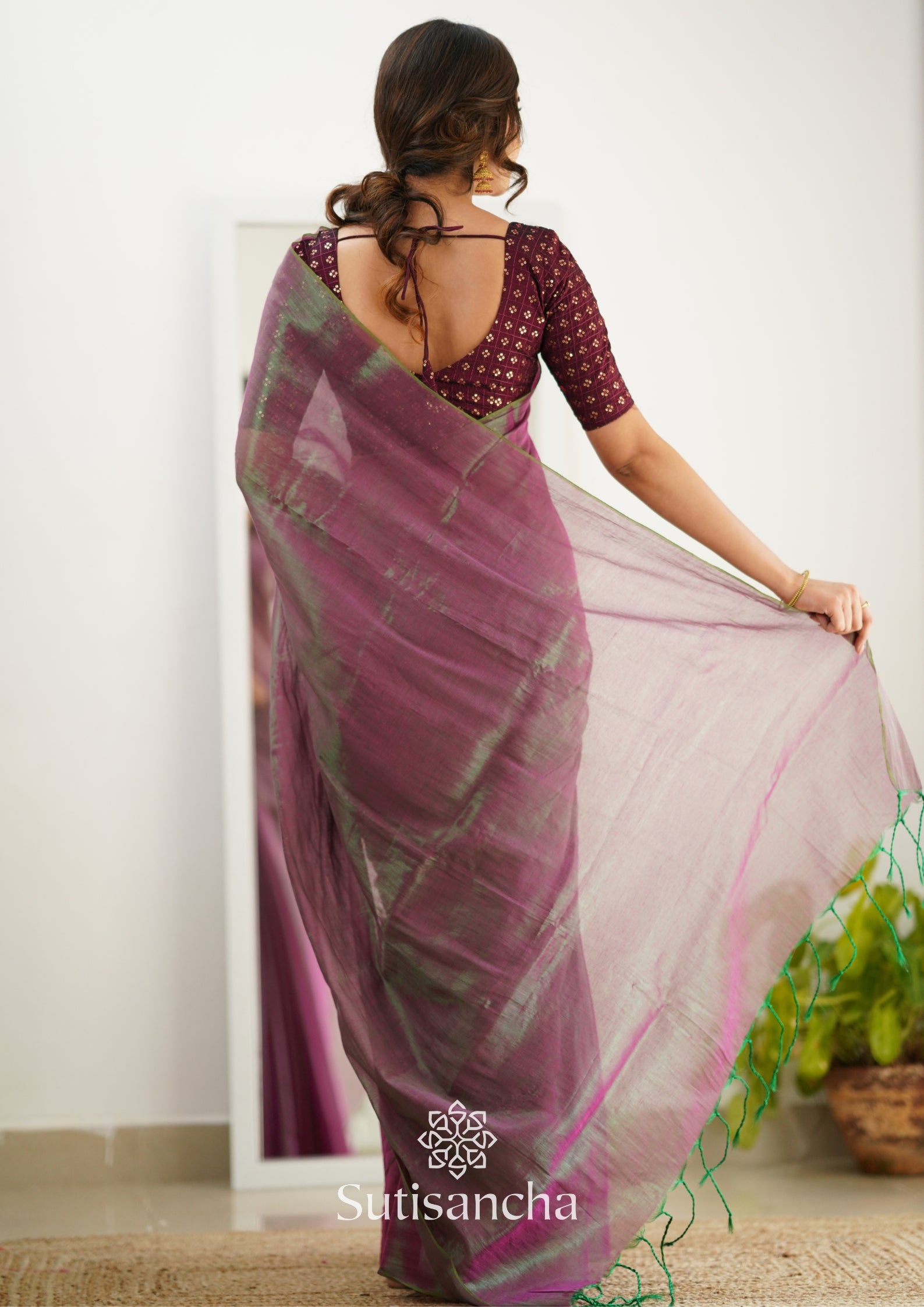 Sutisancha Onionpink Handloom Tissue Saree With Designer Blouse