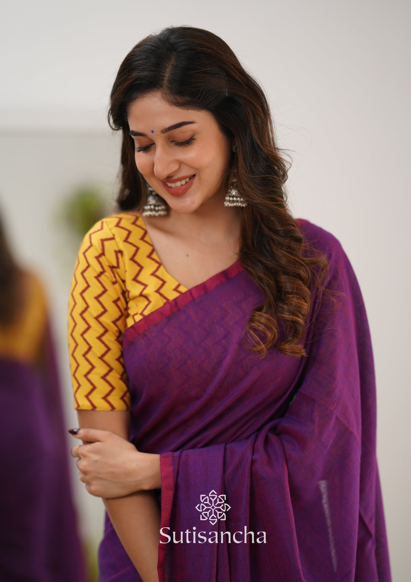 Sutisancha Dualtone Purple Handloom Cotton Saree