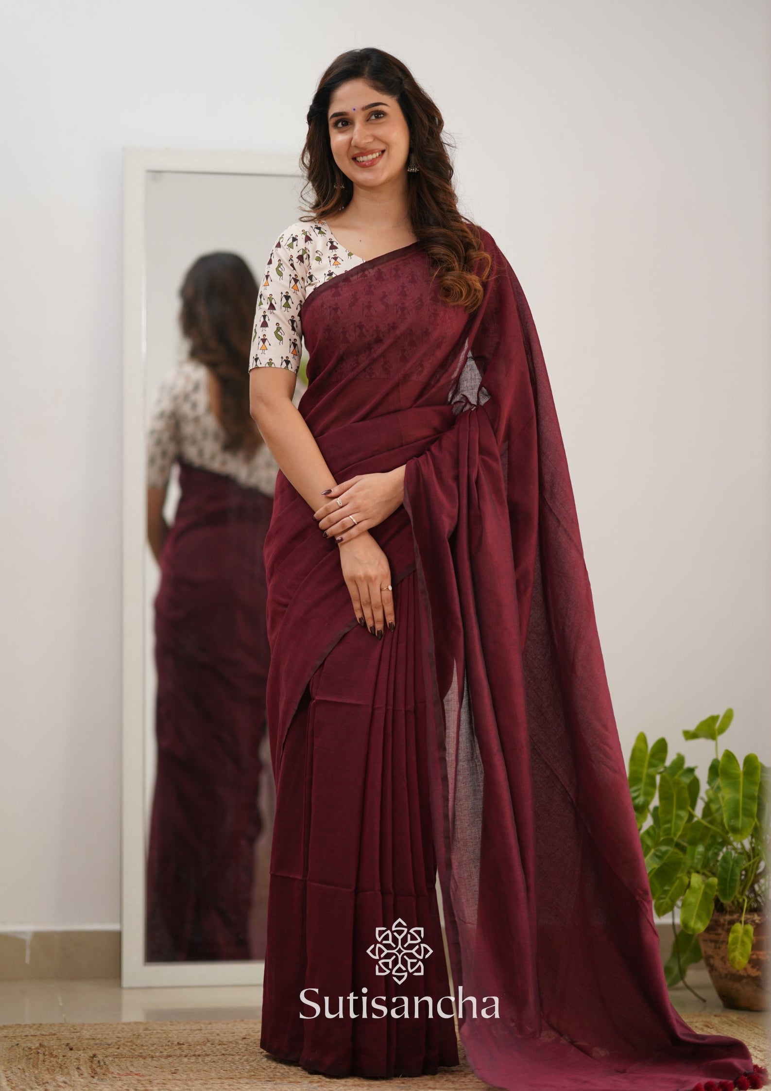 Sutisancha Maroon Handloom Cotton Saree With Doll Print Blouse