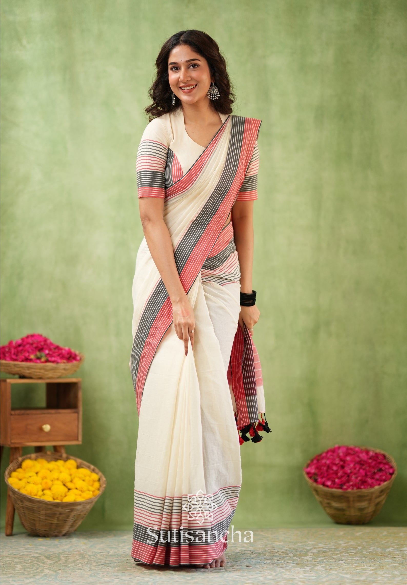 Sootrali – Striped Cotton Elegance