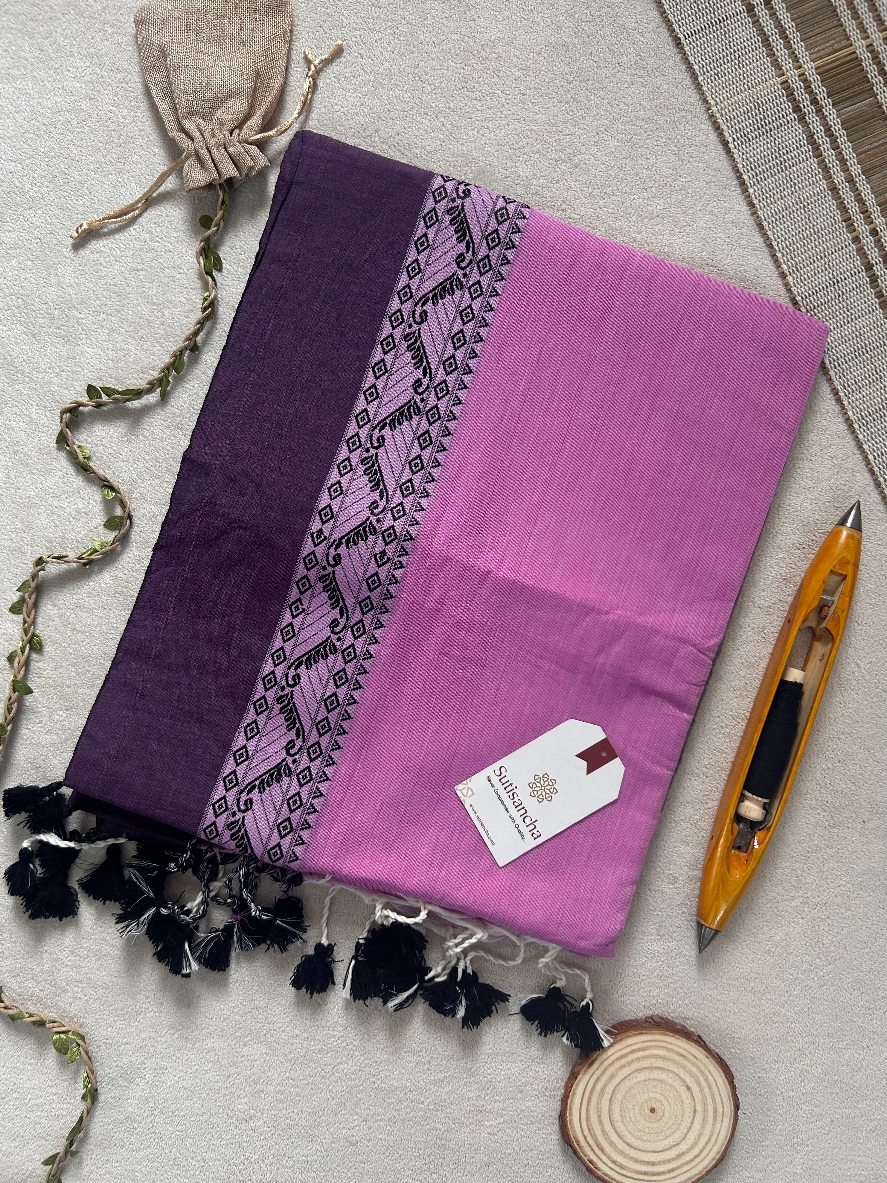 Loomed to Perfection: Handwoven Cotton Saree