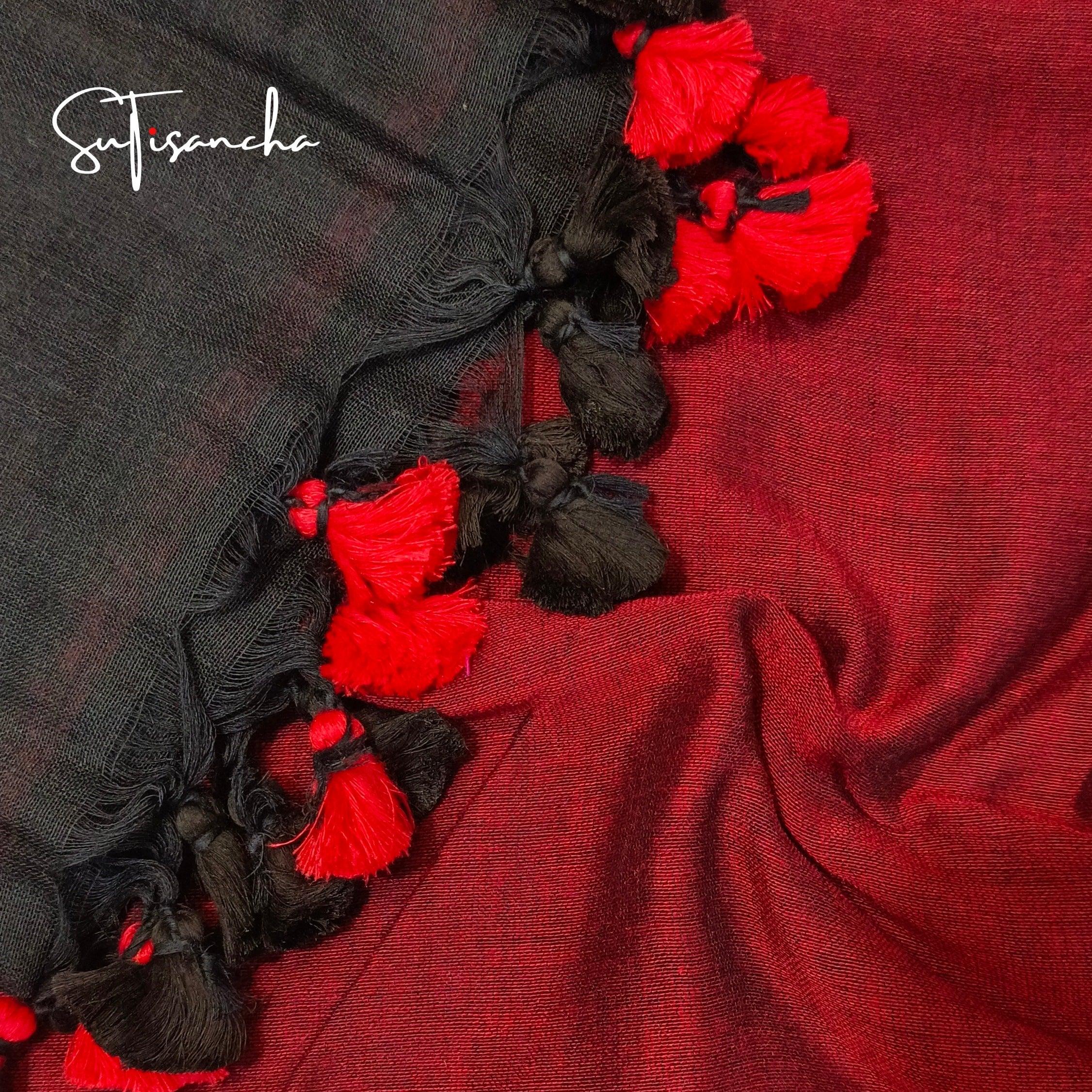 Sutisancha Black Hand Woven Pure Khadi Dual Colour PomPom Saree - Suti Sancha