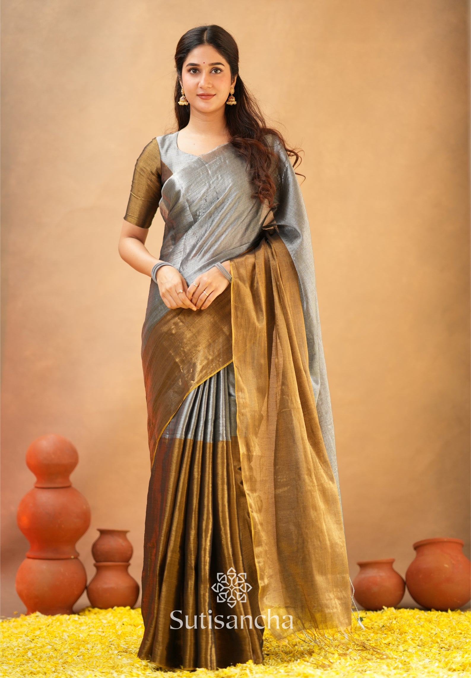 Regal Split Elegance Handloom Tissue Cotton Saree