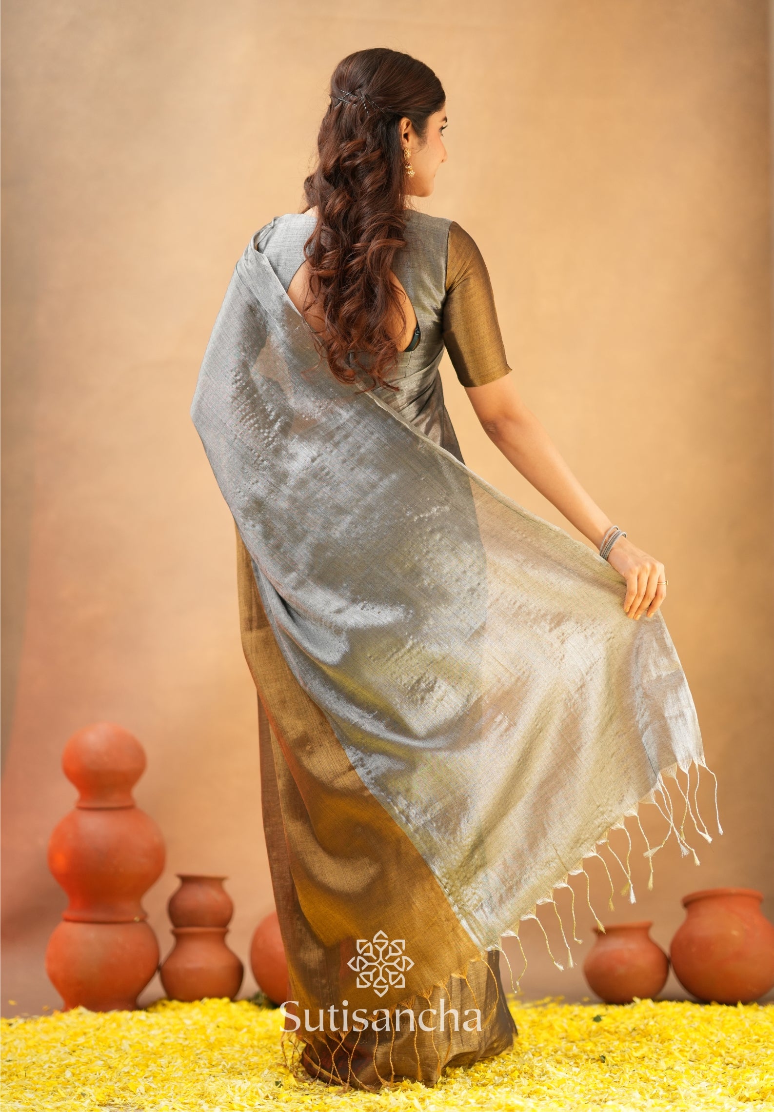 Regal Split Elegance Handloom Tissue Cotton Saree