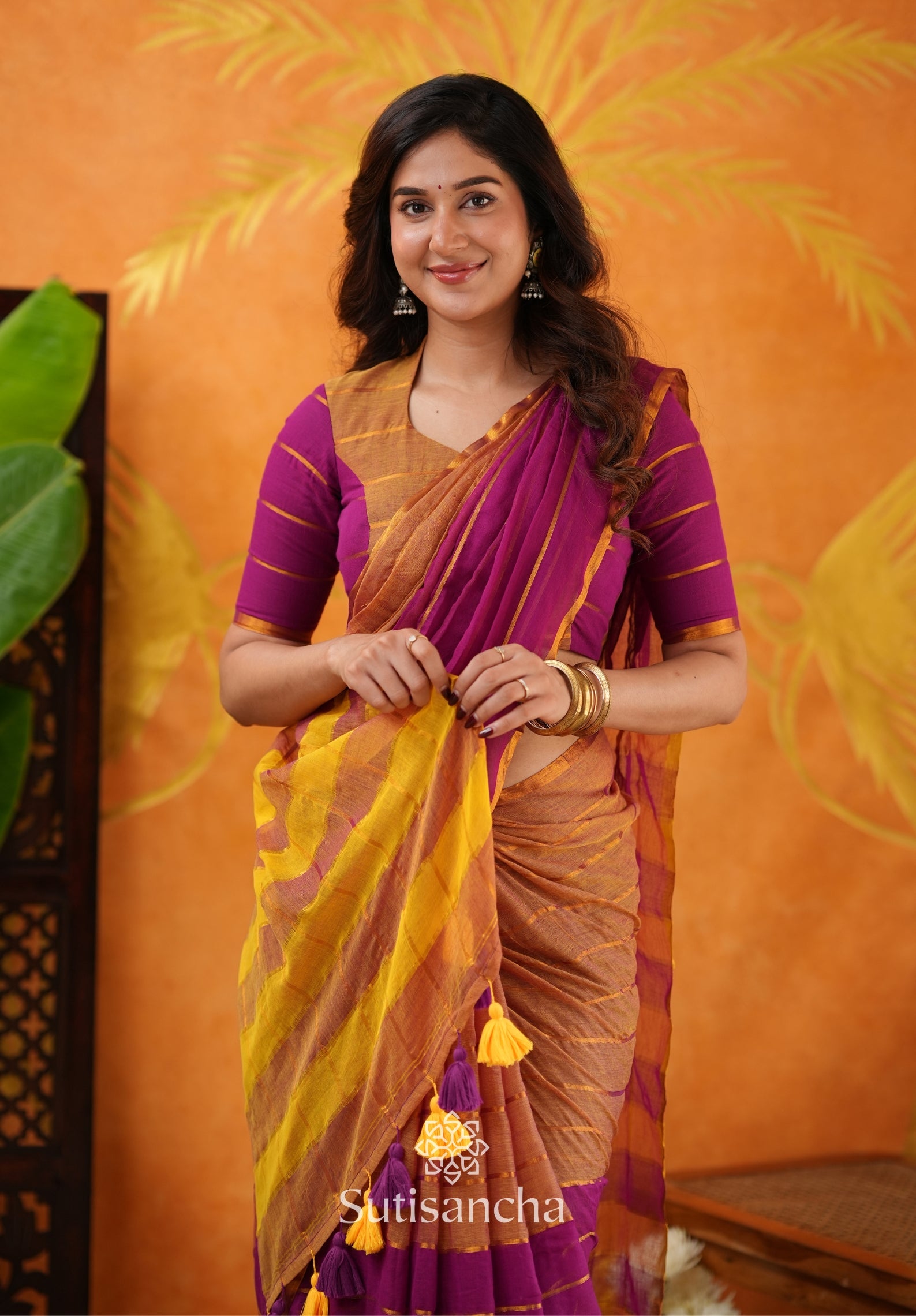 Urban Ethnic Mul Cotton Saree