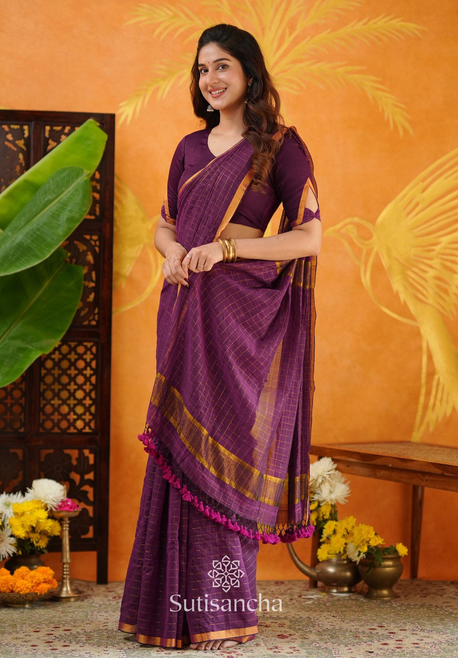 Golden Grid Classic Mul Cotton Saree