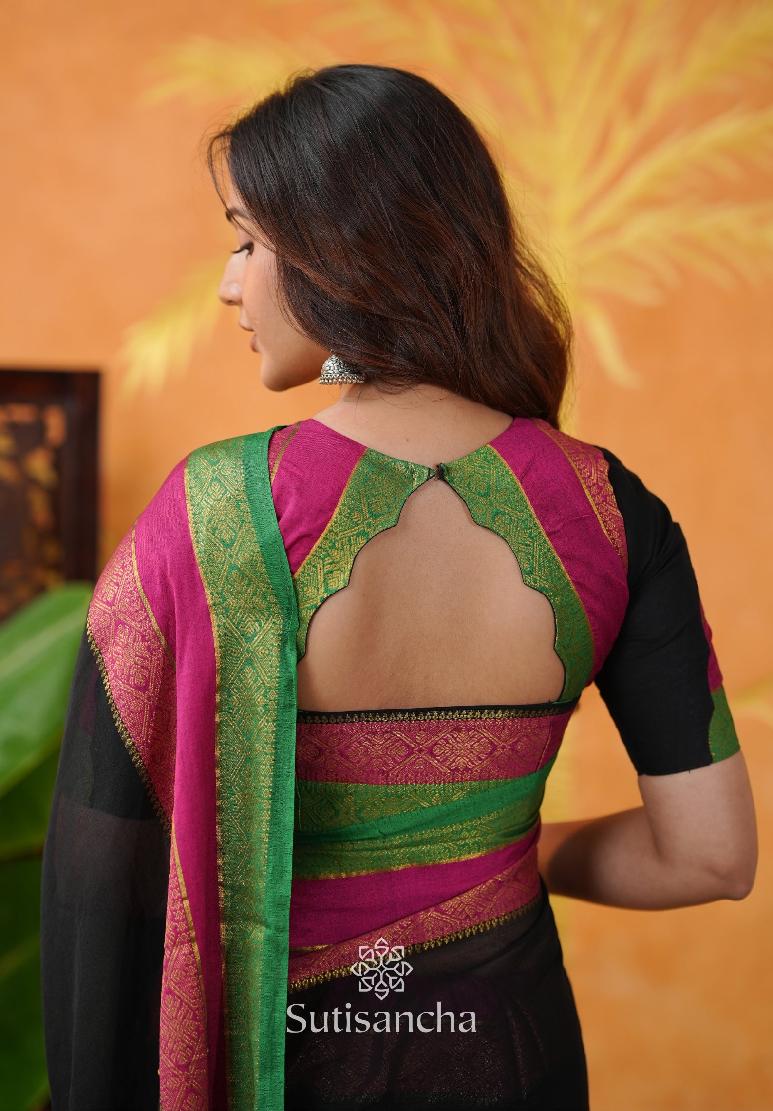 Classic Noir Mul Cotton Saree