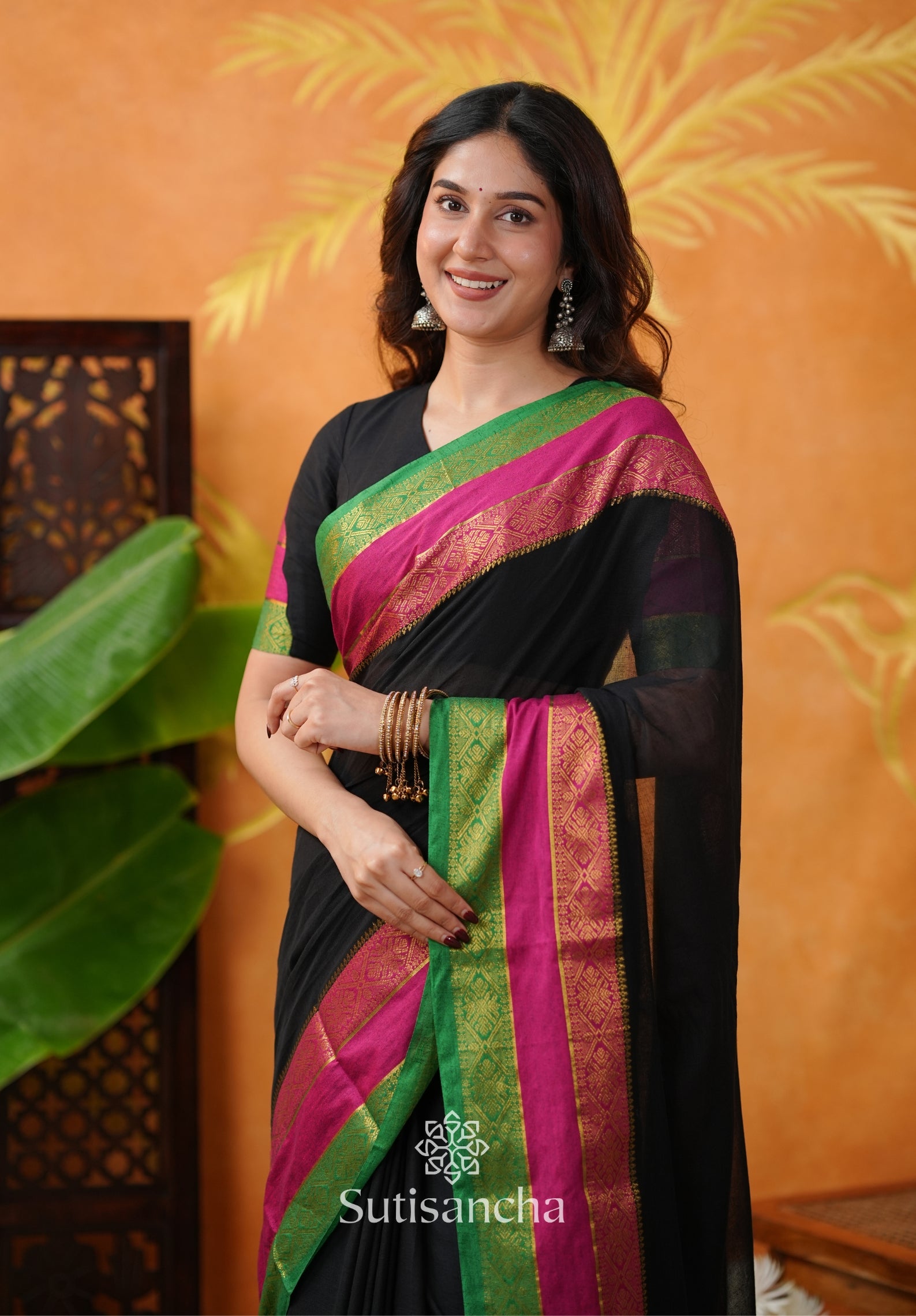 Classic Noir Mul Cotton Saree