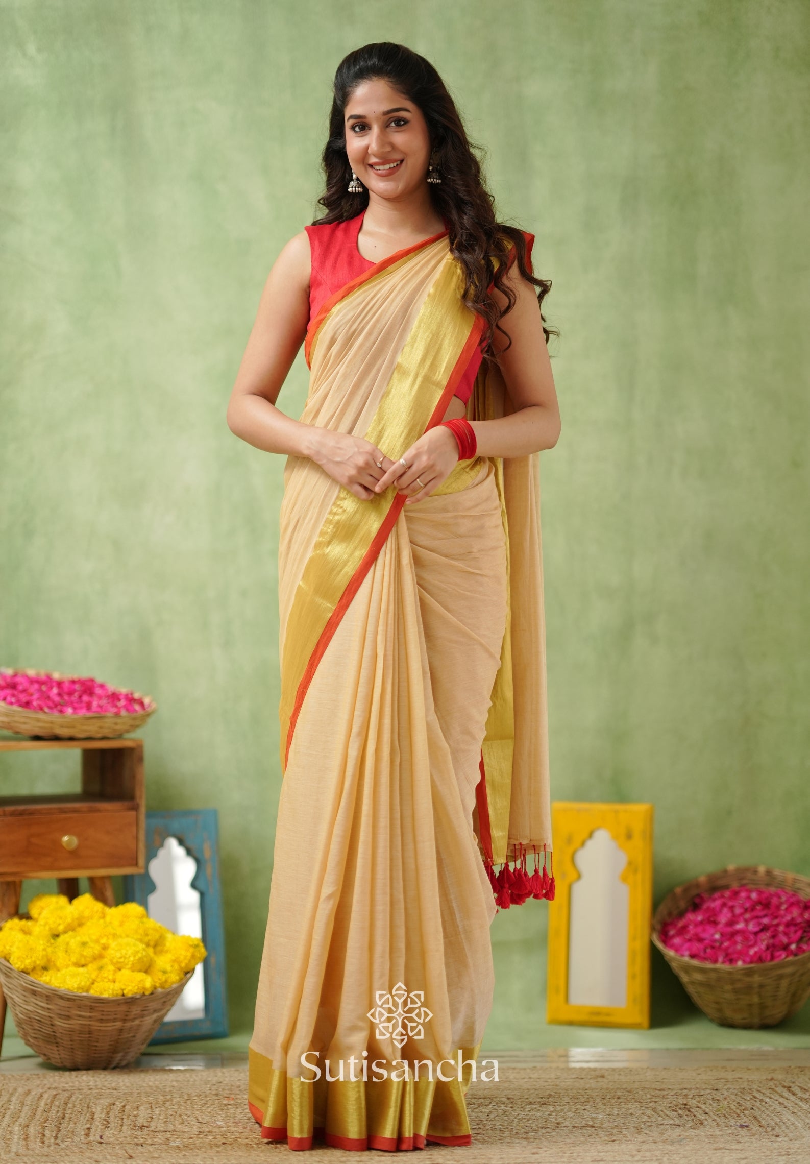 Golden Edge Classic Mul Saree