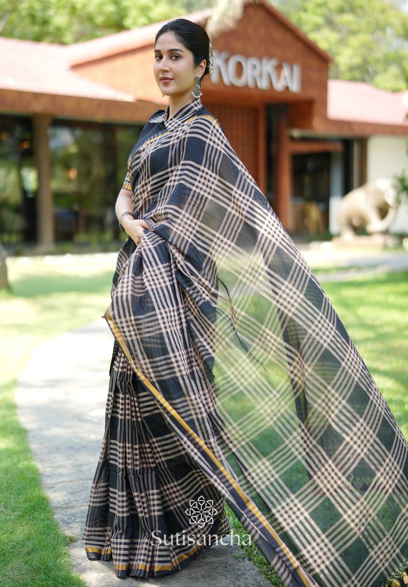 Black Loom Check Elegance Saree