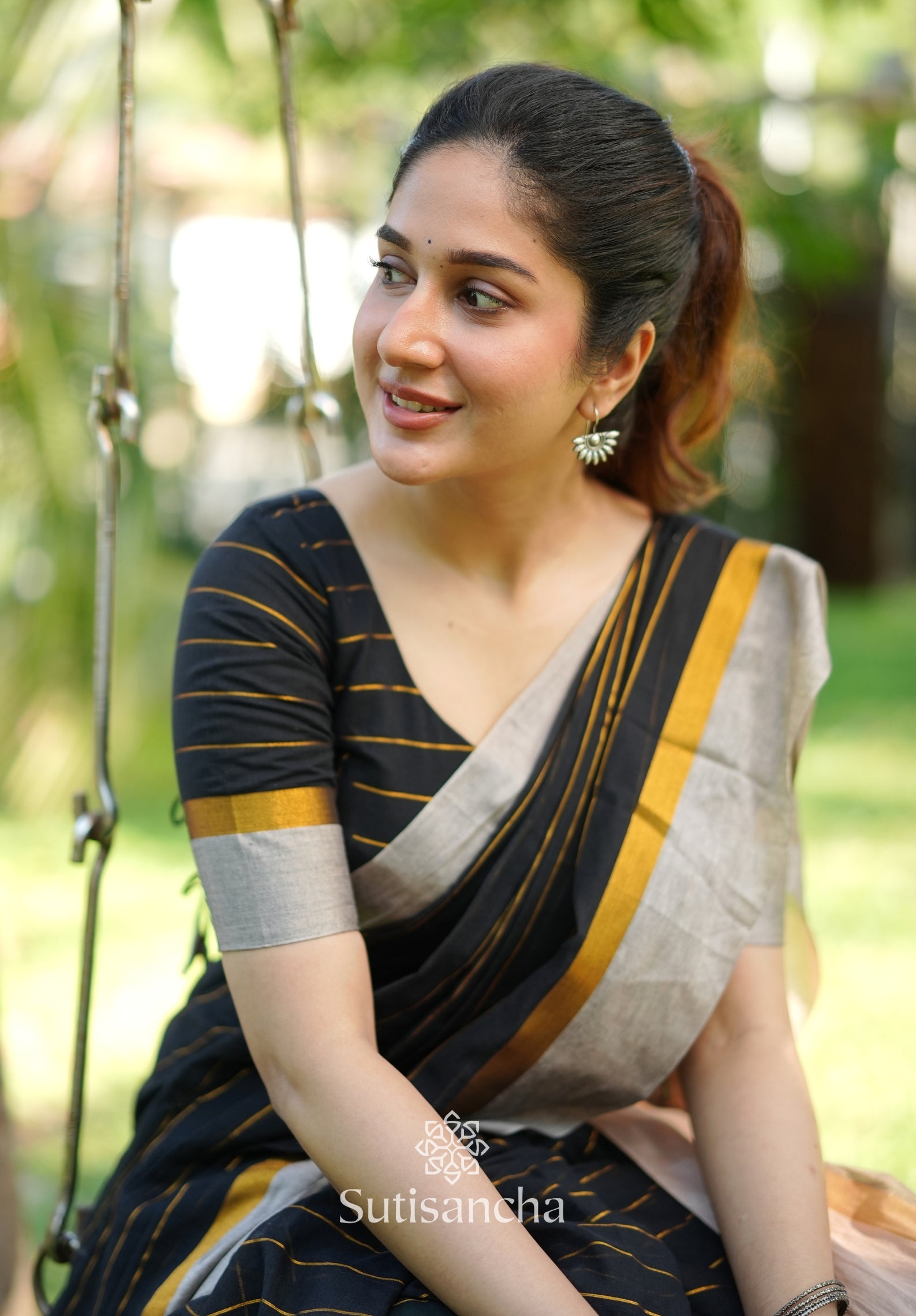Midnight Gleam Mul Cotton Saree