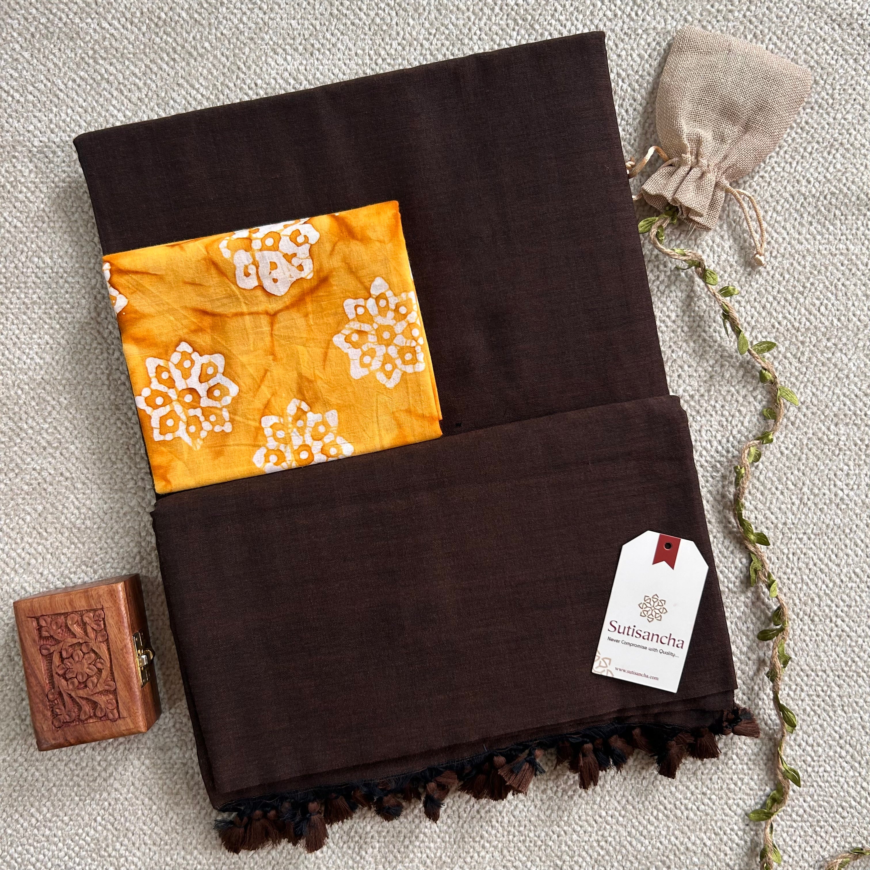 Sutisancha Brown Handloom Cotton Saree With Blouse