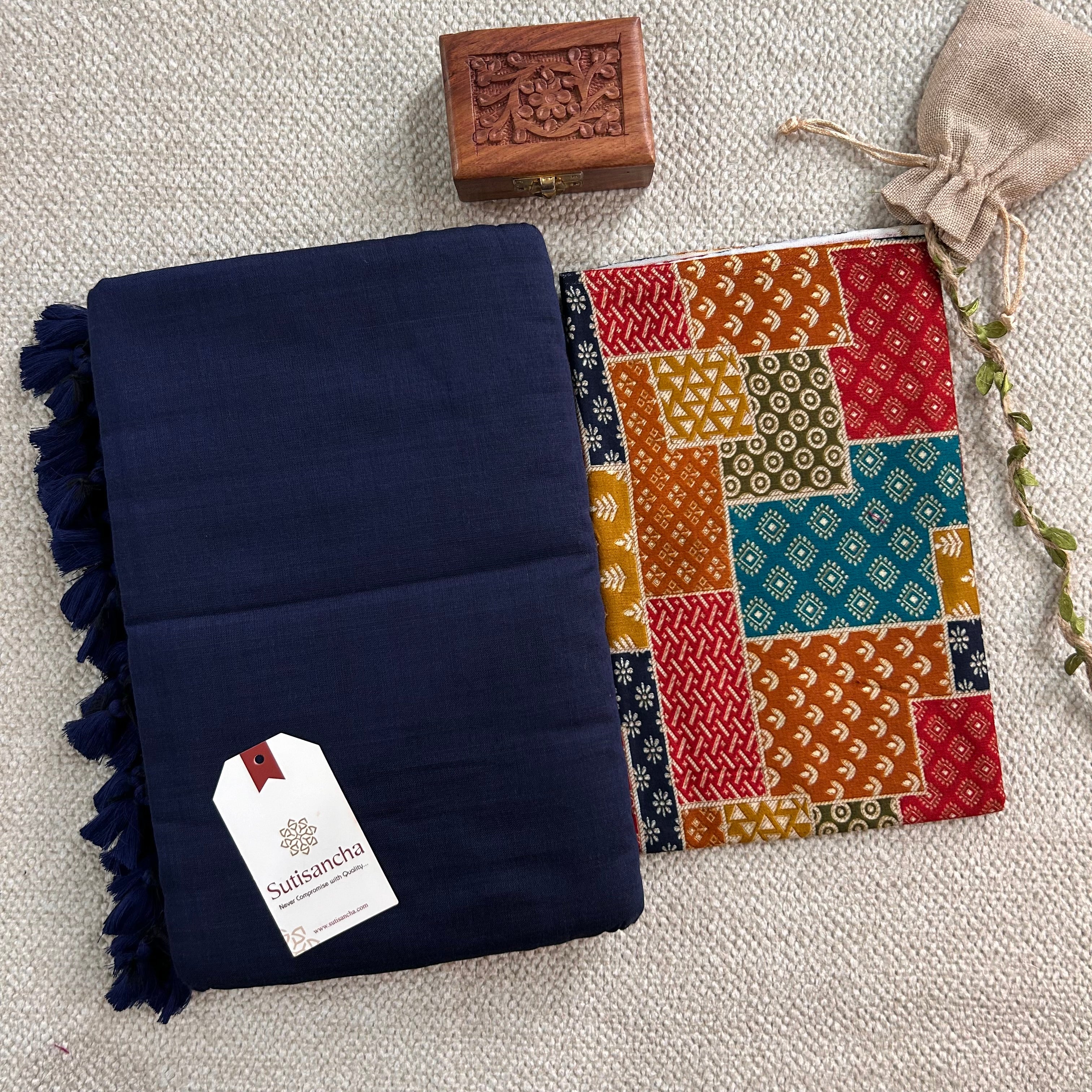 Sutisancha Navyblue Handloom Cotton Saree With Blouse