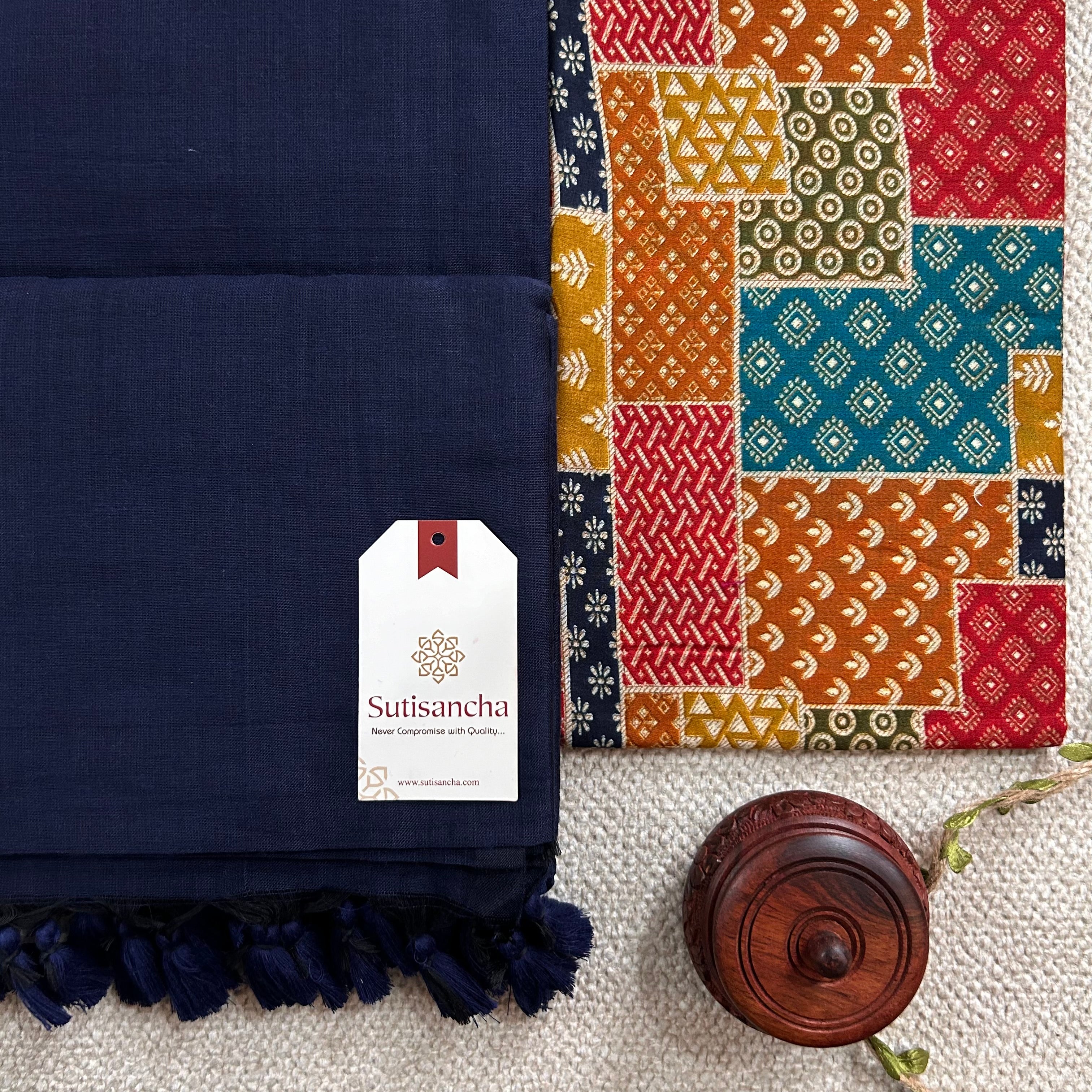 Sutisancha Navyblue Handloom Cotton Saree With Blouse