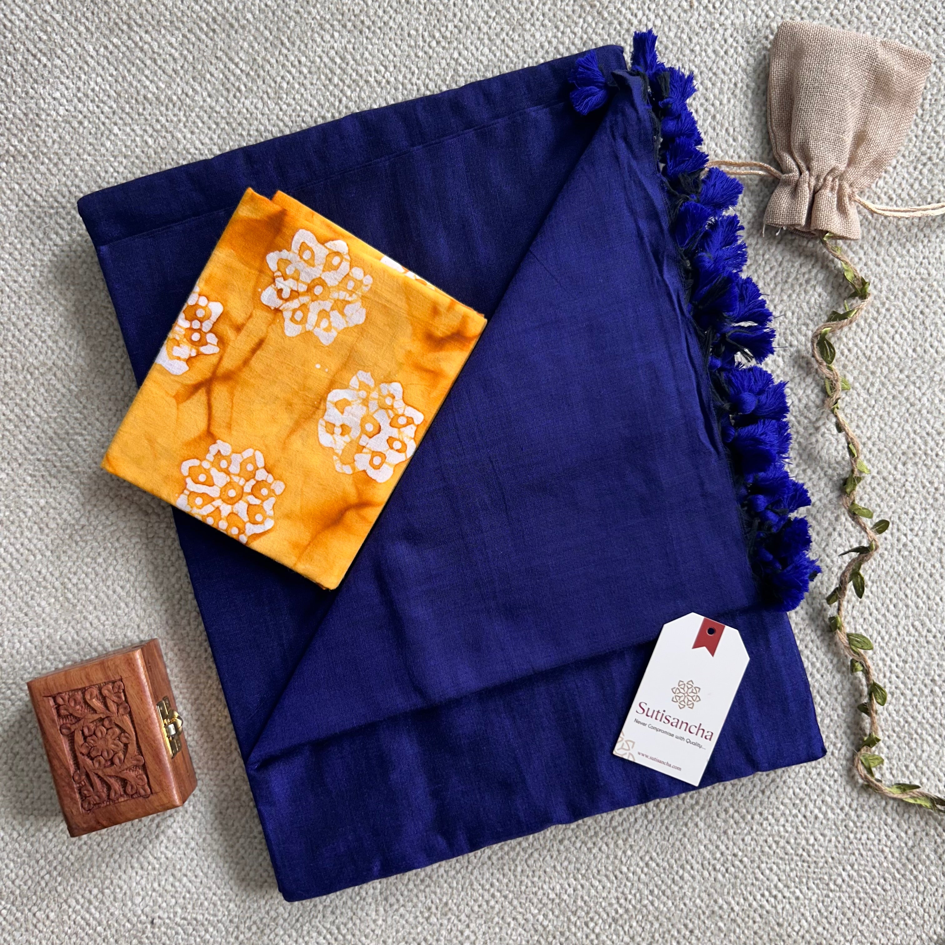 Sutisancha Royal Blue Handloom Cotton Saree With Blouse