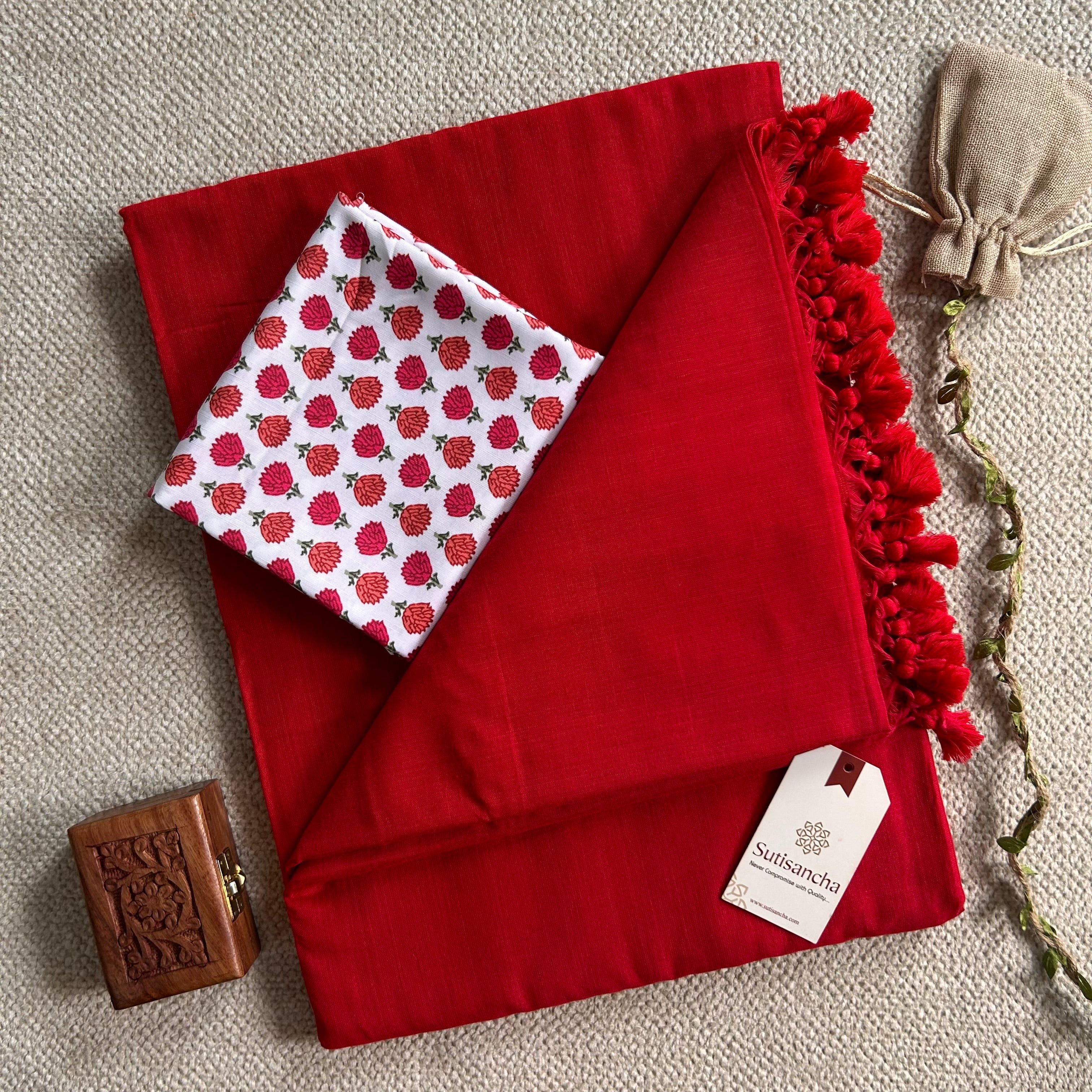 Sutisancha Red Plain Handloom Cotton Saree & Red Design Blouse