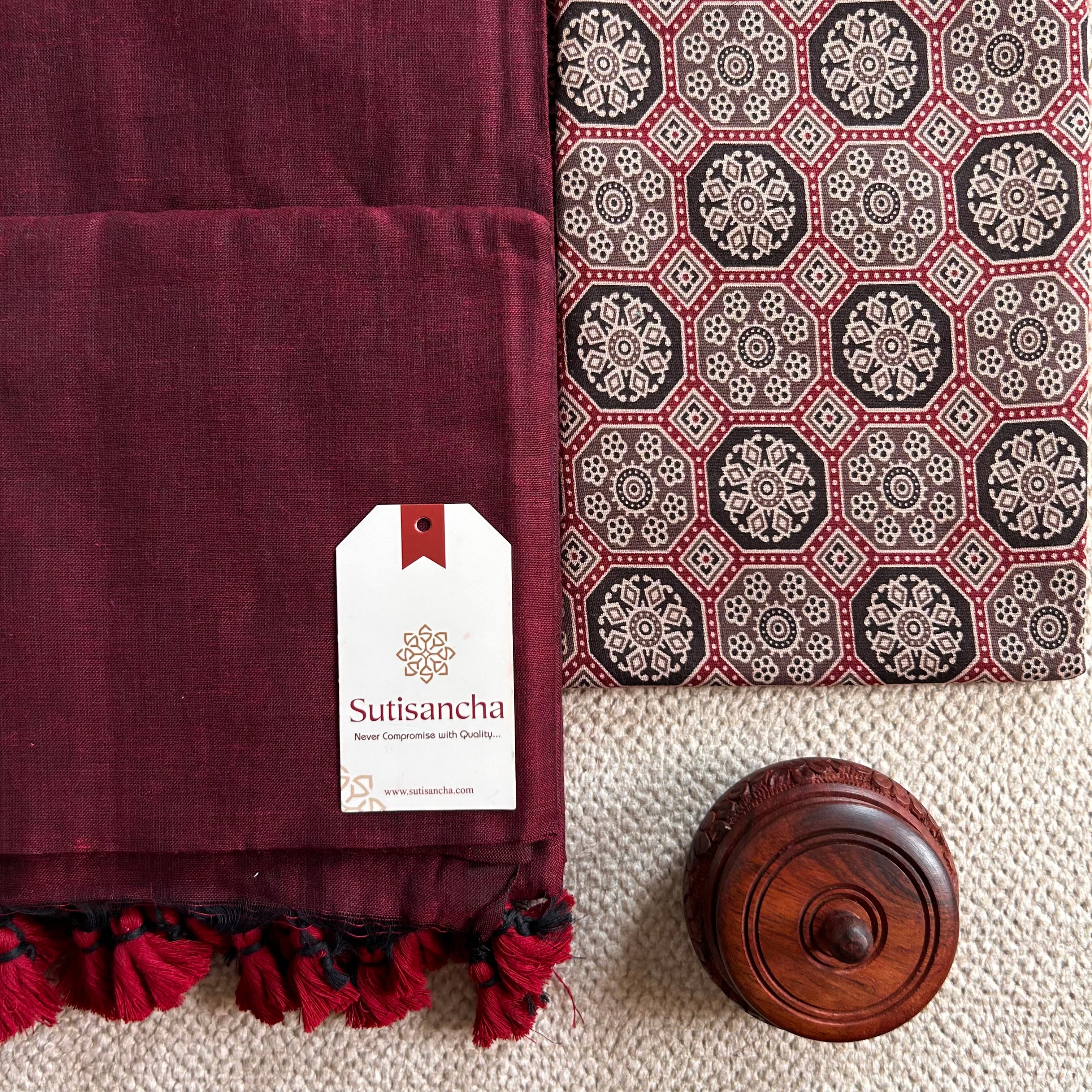 Sutisancha Maroon Handloom Cotton Saree With Blouse