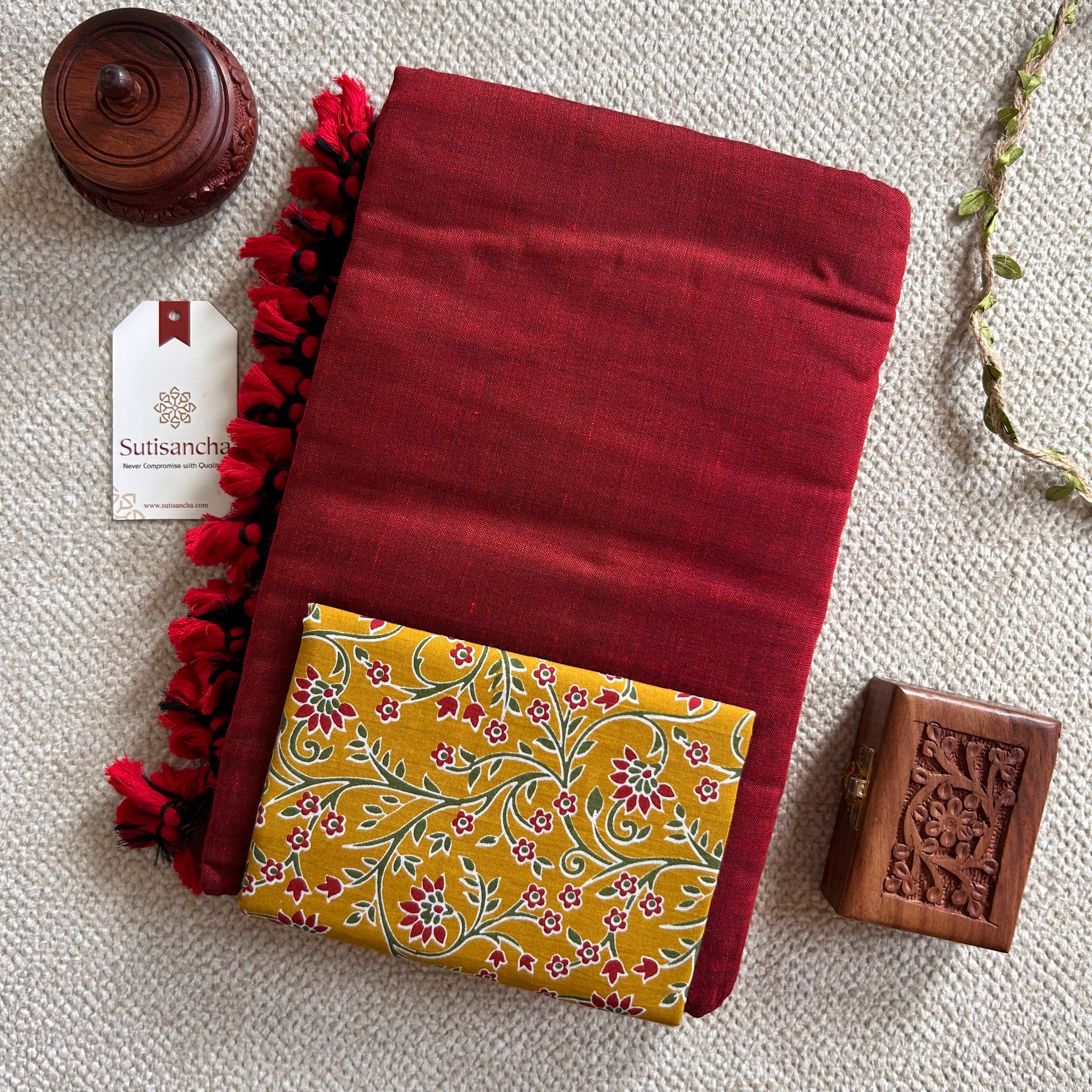 Sutisancha Cherry Red Handloom Cotton Saree With Blouse