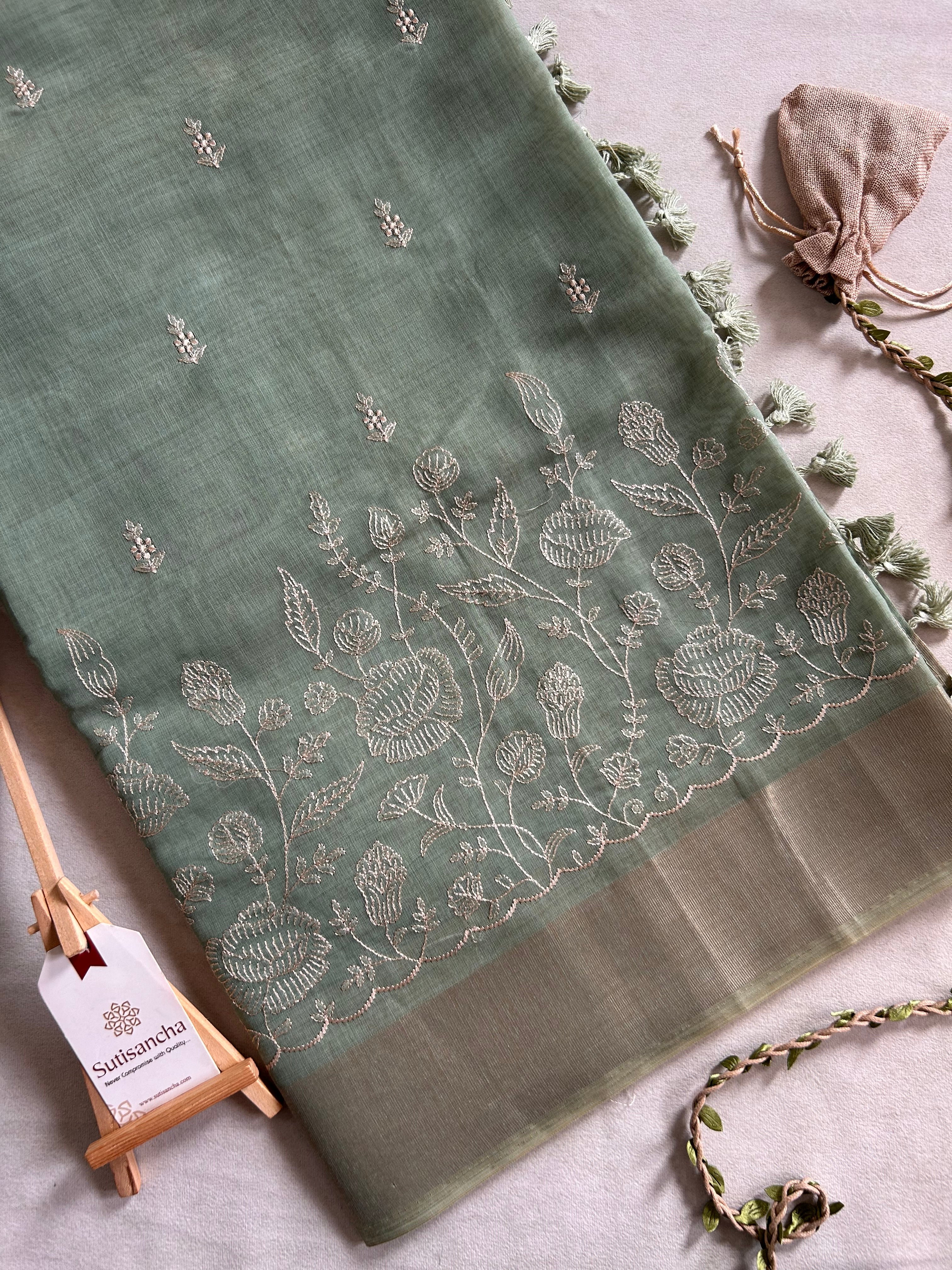 Aaranya Floral Thread Work Cotton Saree
