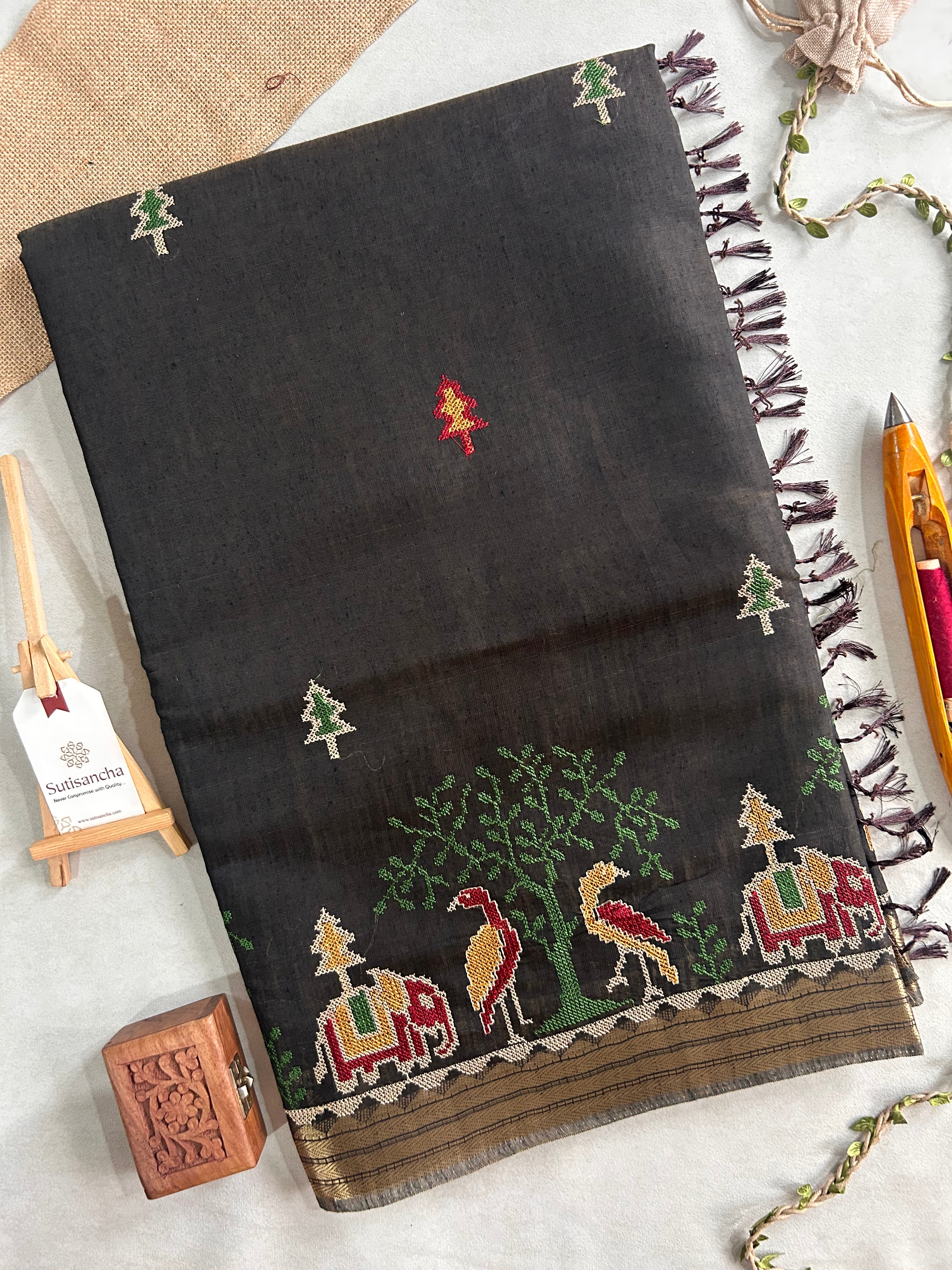 Lokya Nature Thread Work Cotton Saree