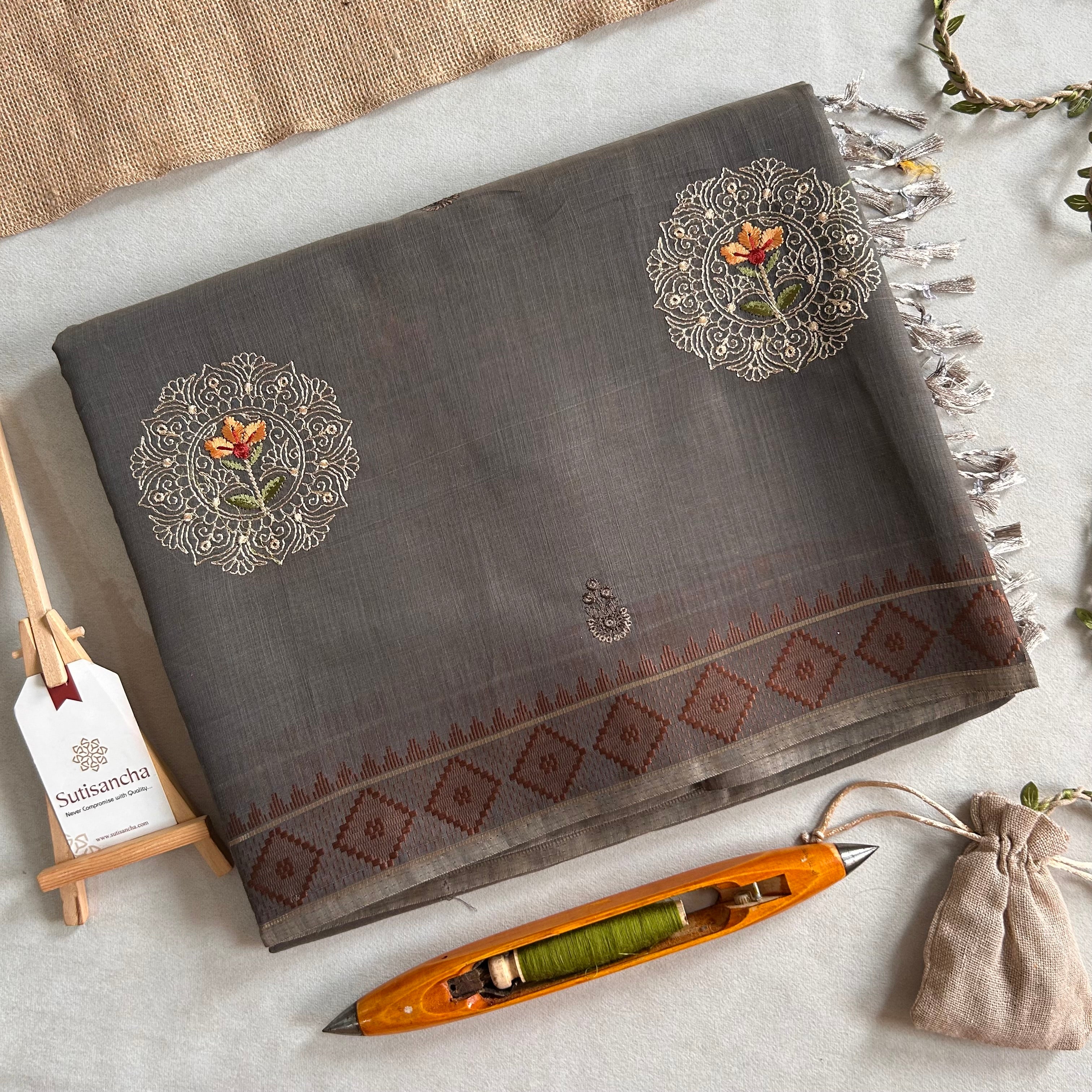 Kavya Heritage Cotton Saree Floral Thread Art