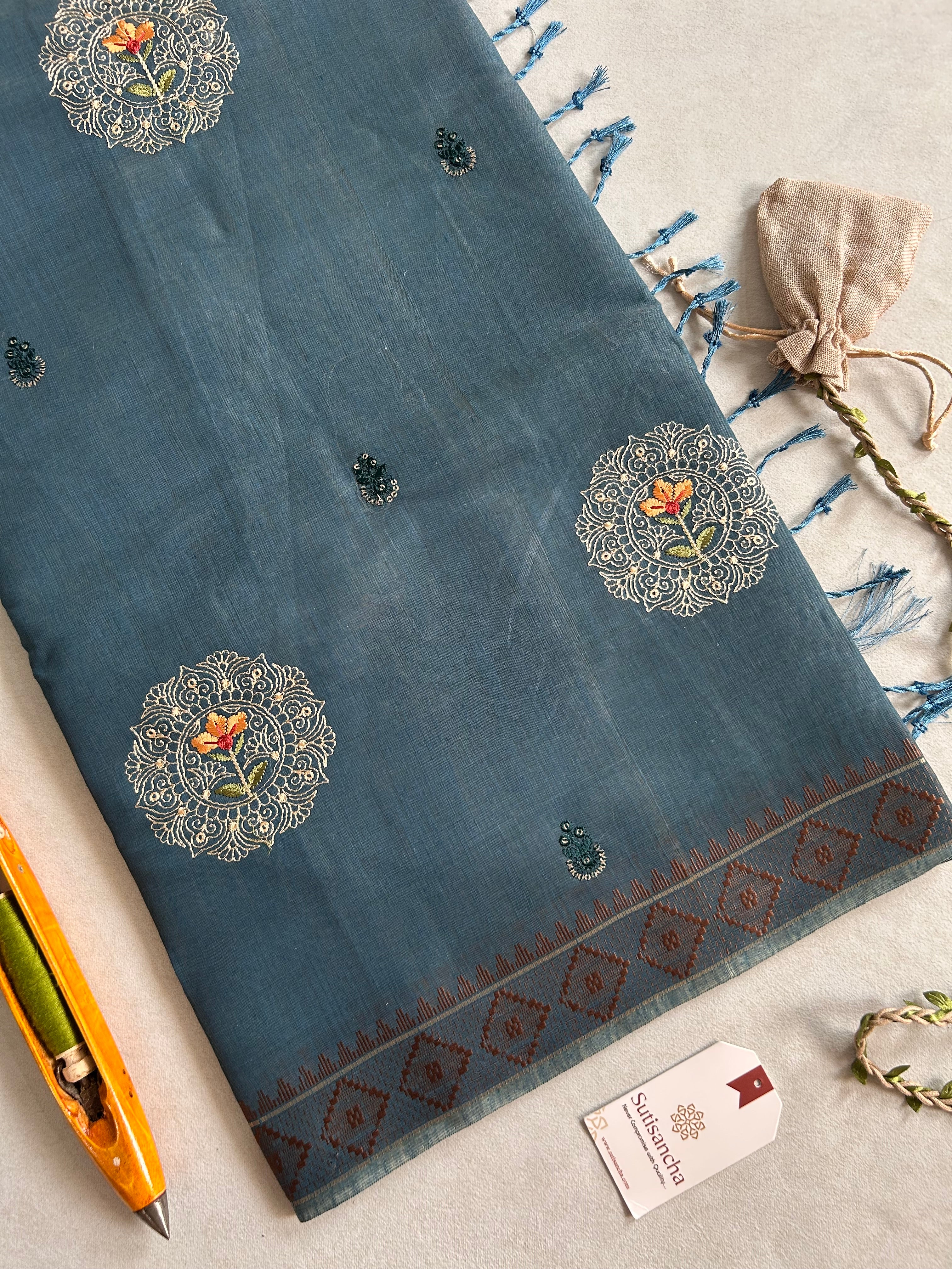 Kavya Heritage Cotton Saree Floral Thread Art