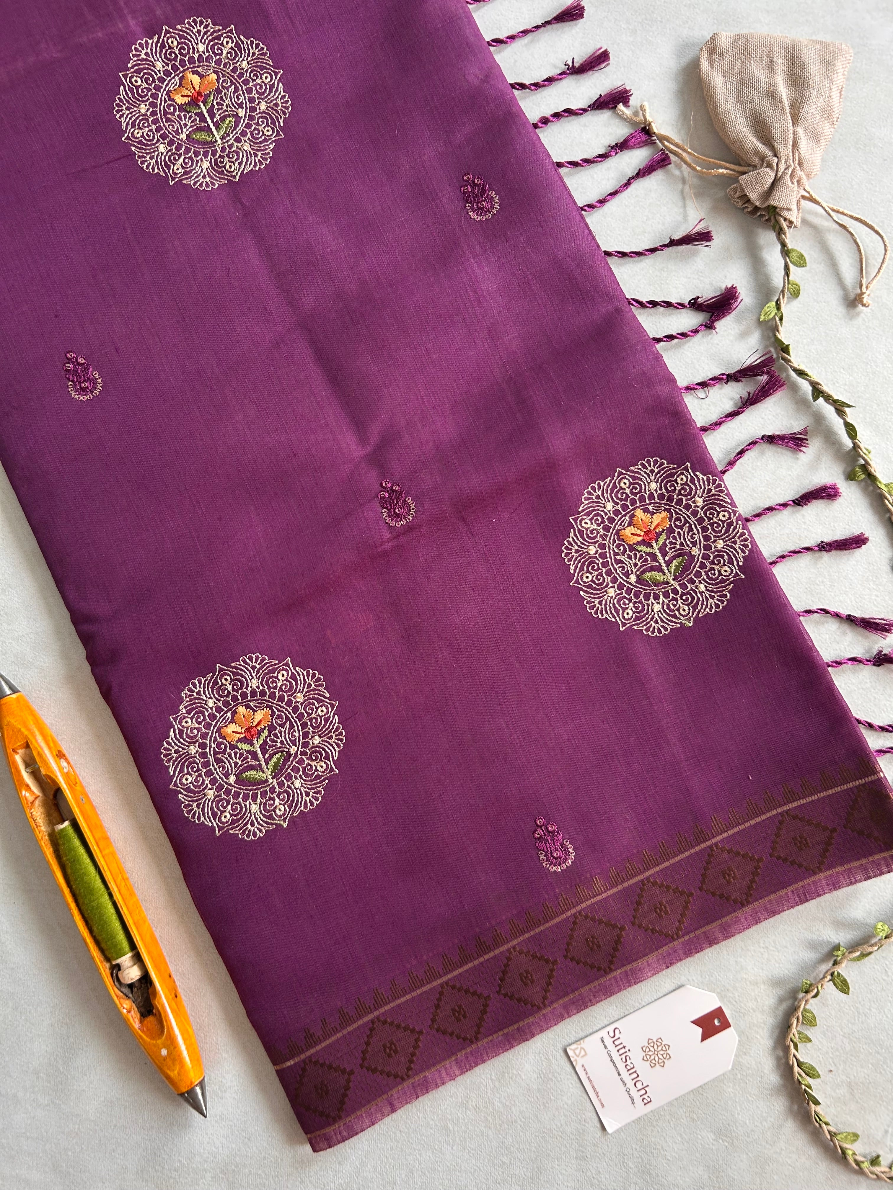 Kavya Heritage Cotton Saree Floral Thread Art