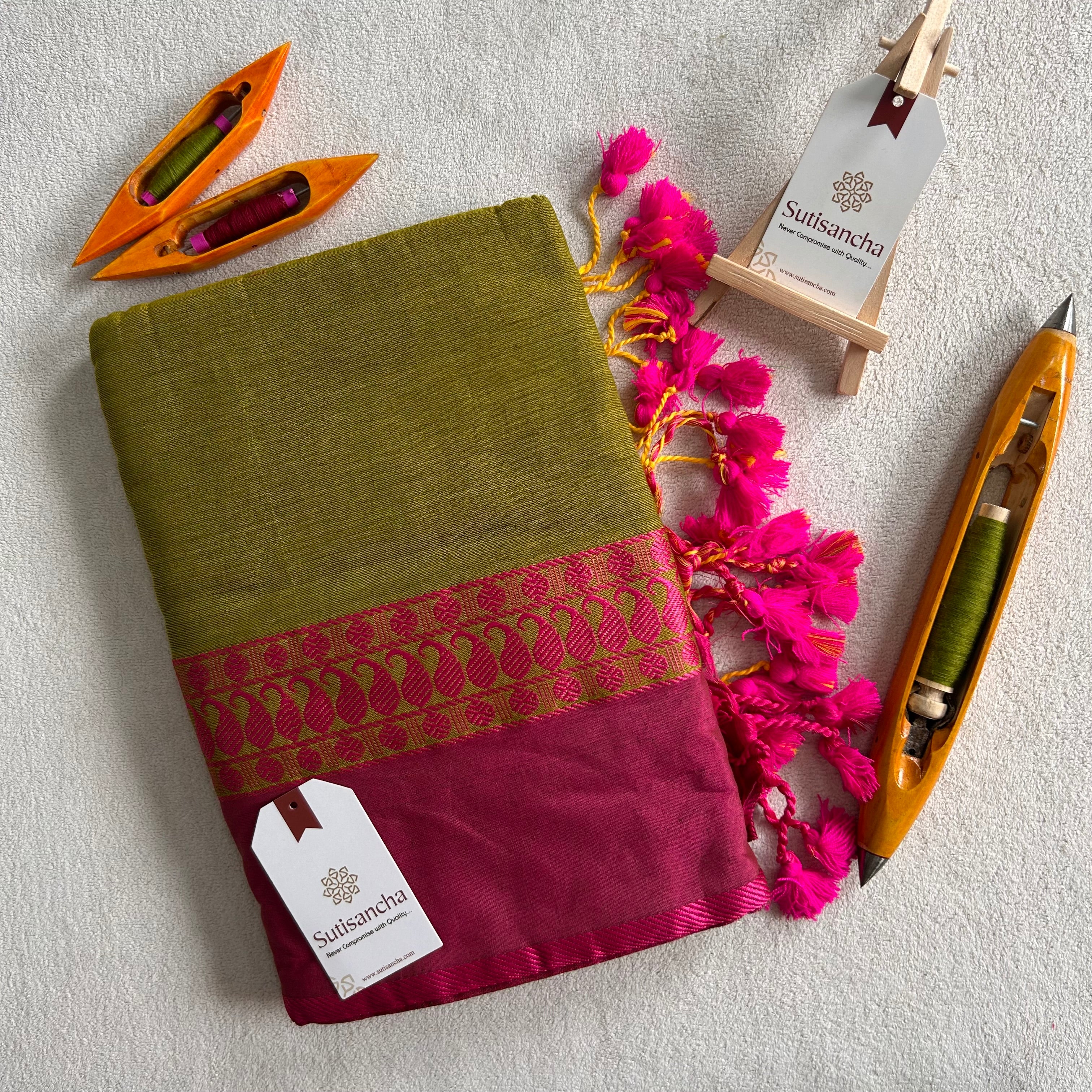 Sutisancha Classic Weave Bengal Cotton Saree