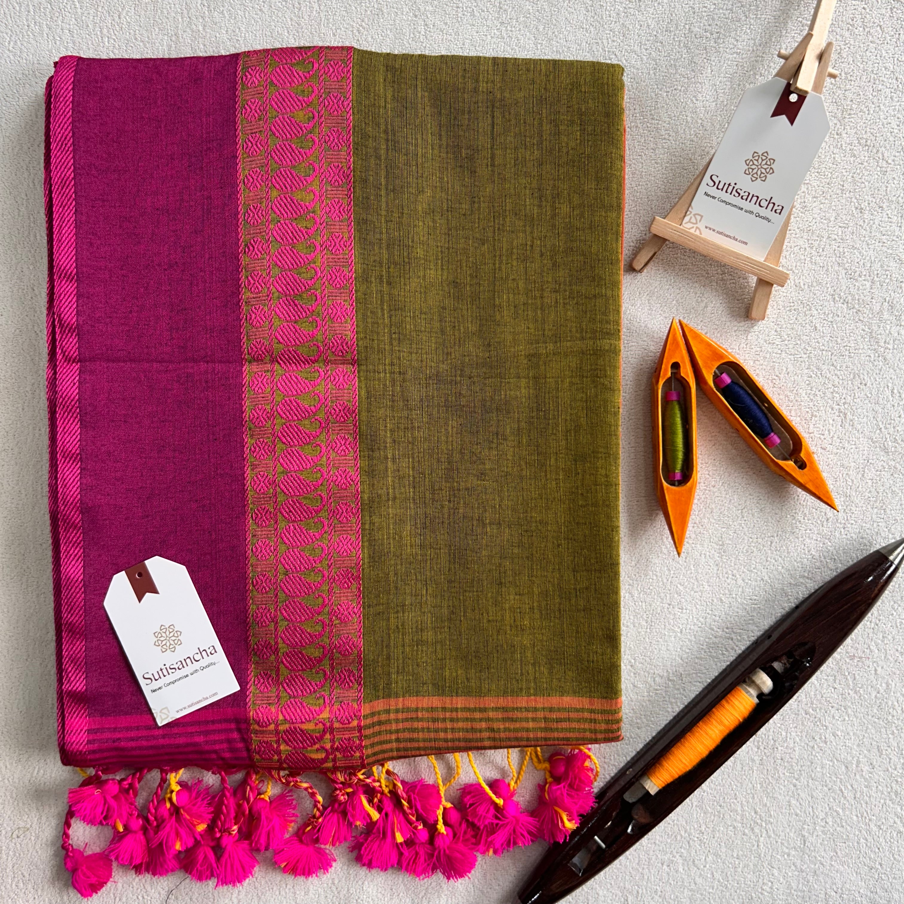 Sutisancha Classic Weave Bengal Cotton Saree