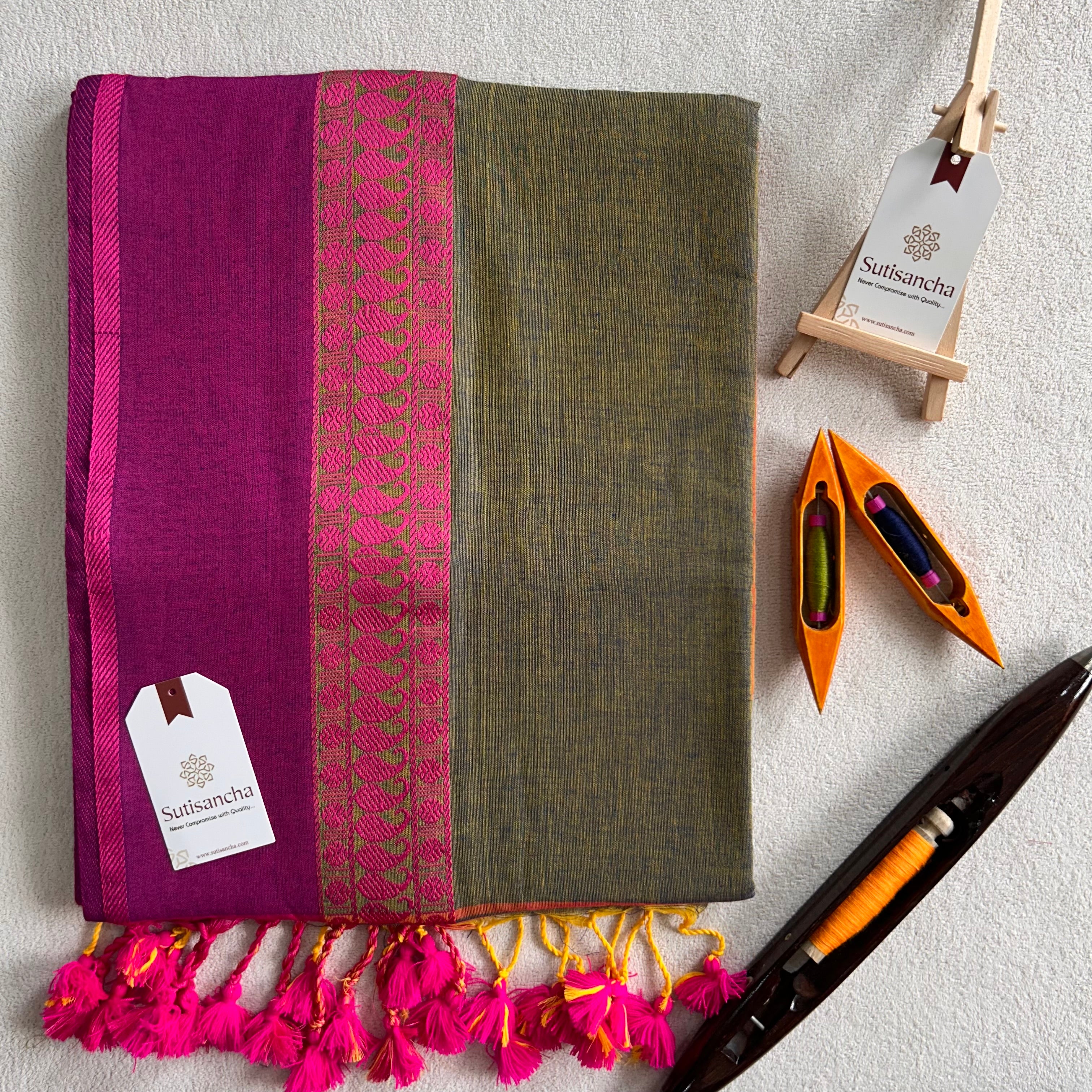 Sutisancha Classic Weave Bengal Cotton Saree