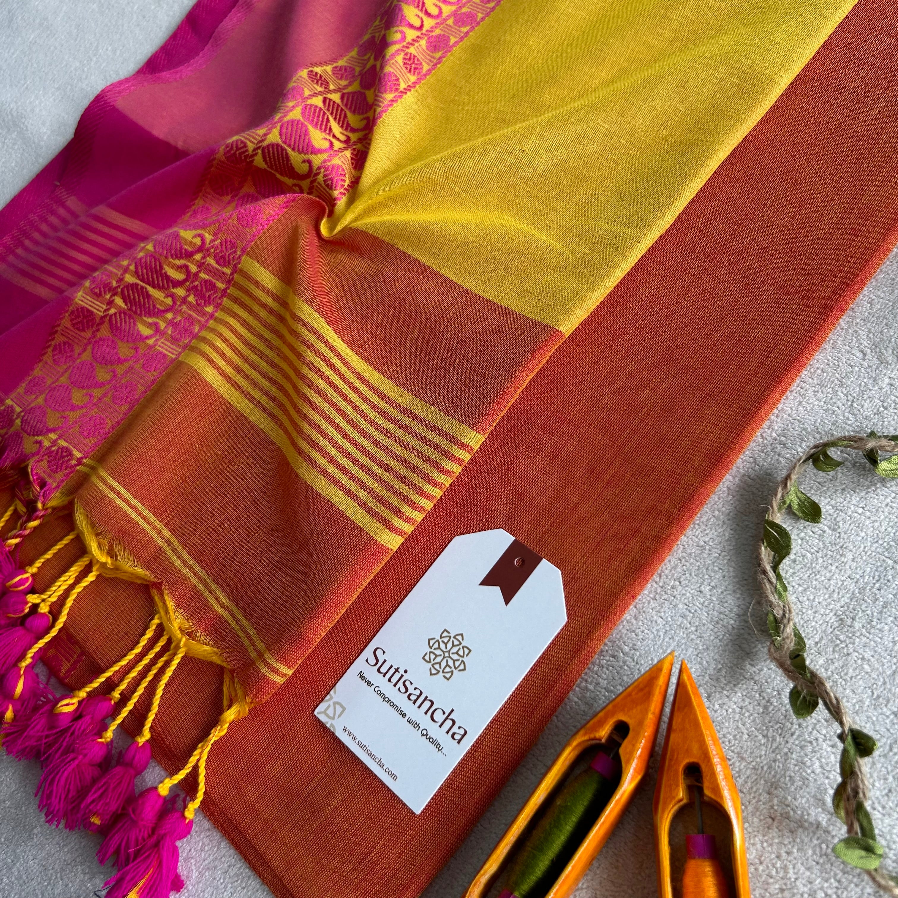 Sutisancha Classic Weave Bengal Cotton Saree