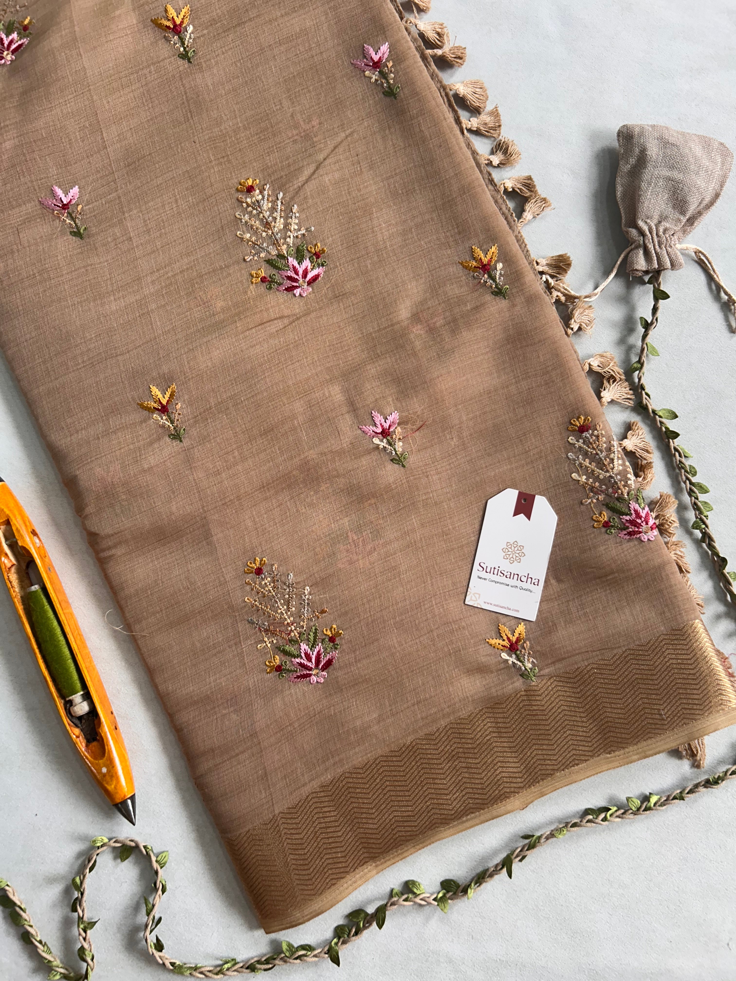 Vanika Botanical Cotton Saree Delicate Floral Thread Art