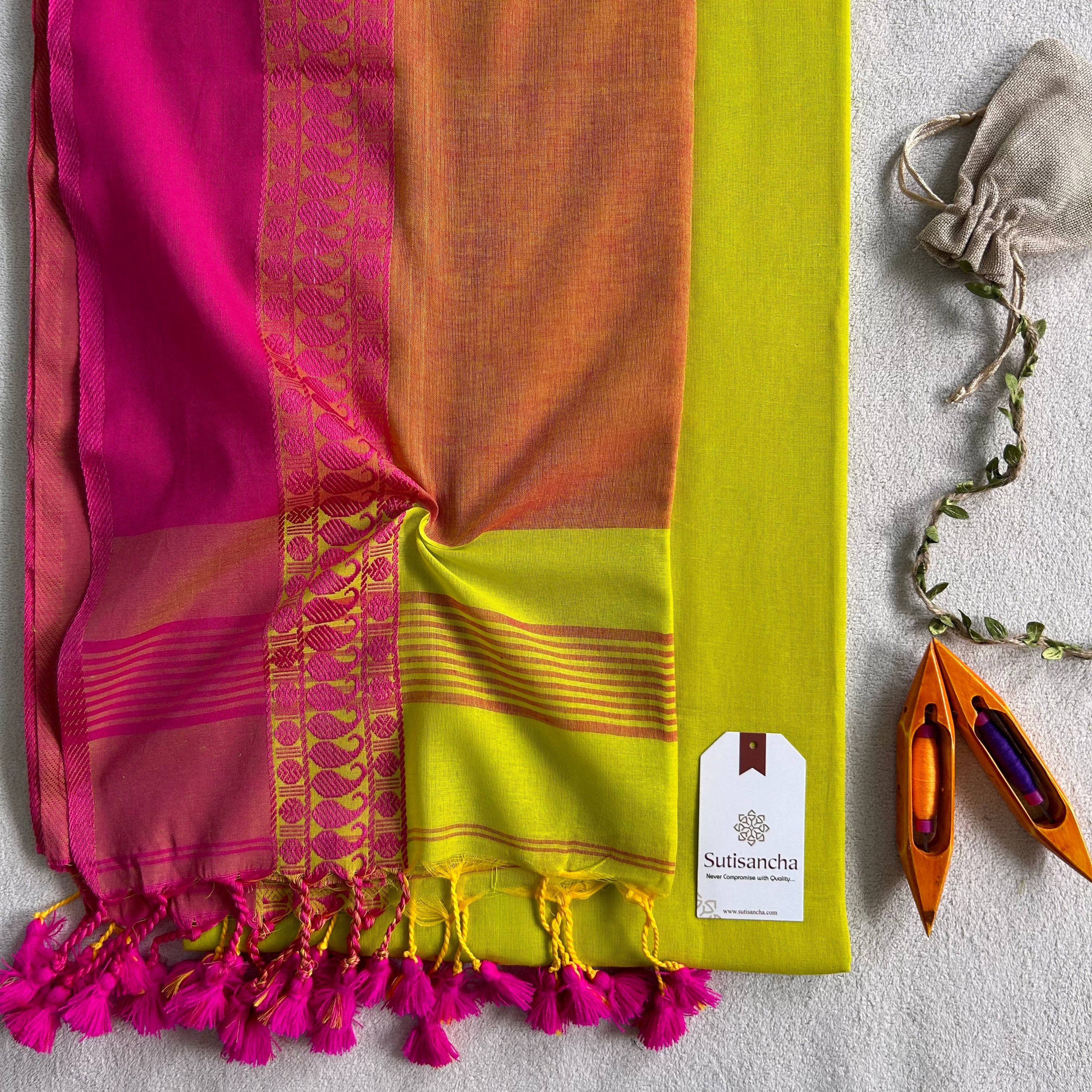 Sutisancha Classic Weave Bengal Cotton Saree