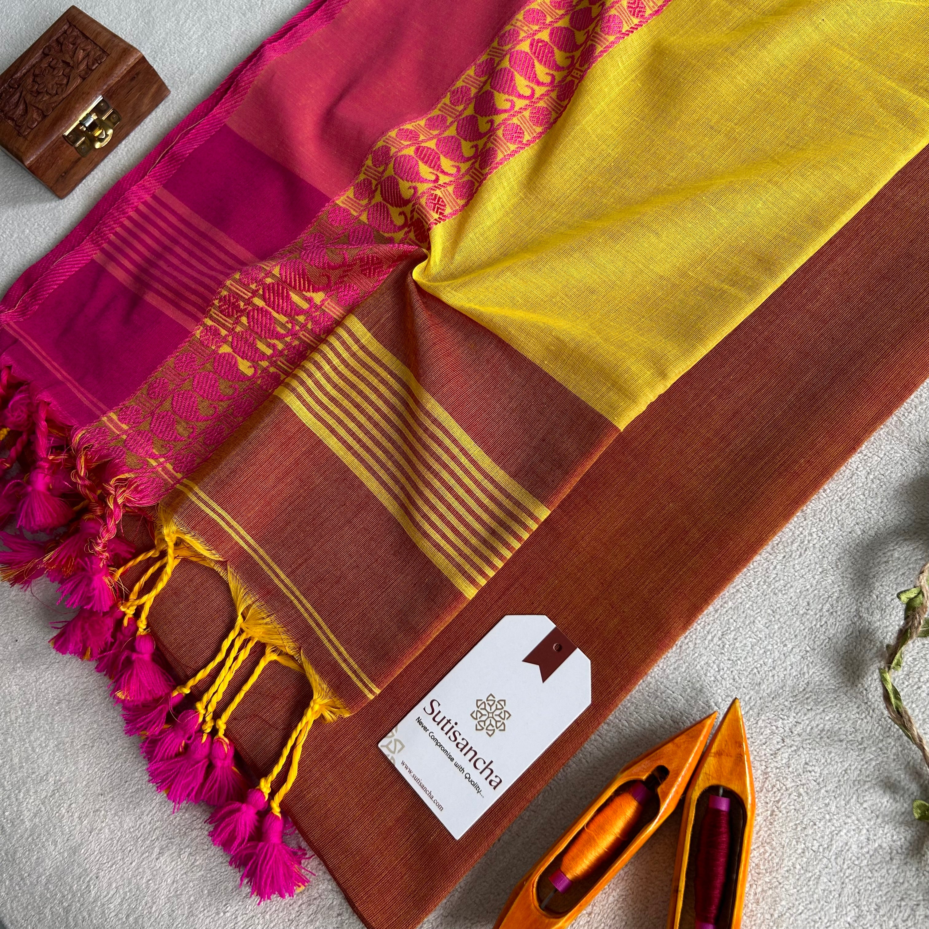 Sutisancha Classic Weave Bengal Cotton Saree