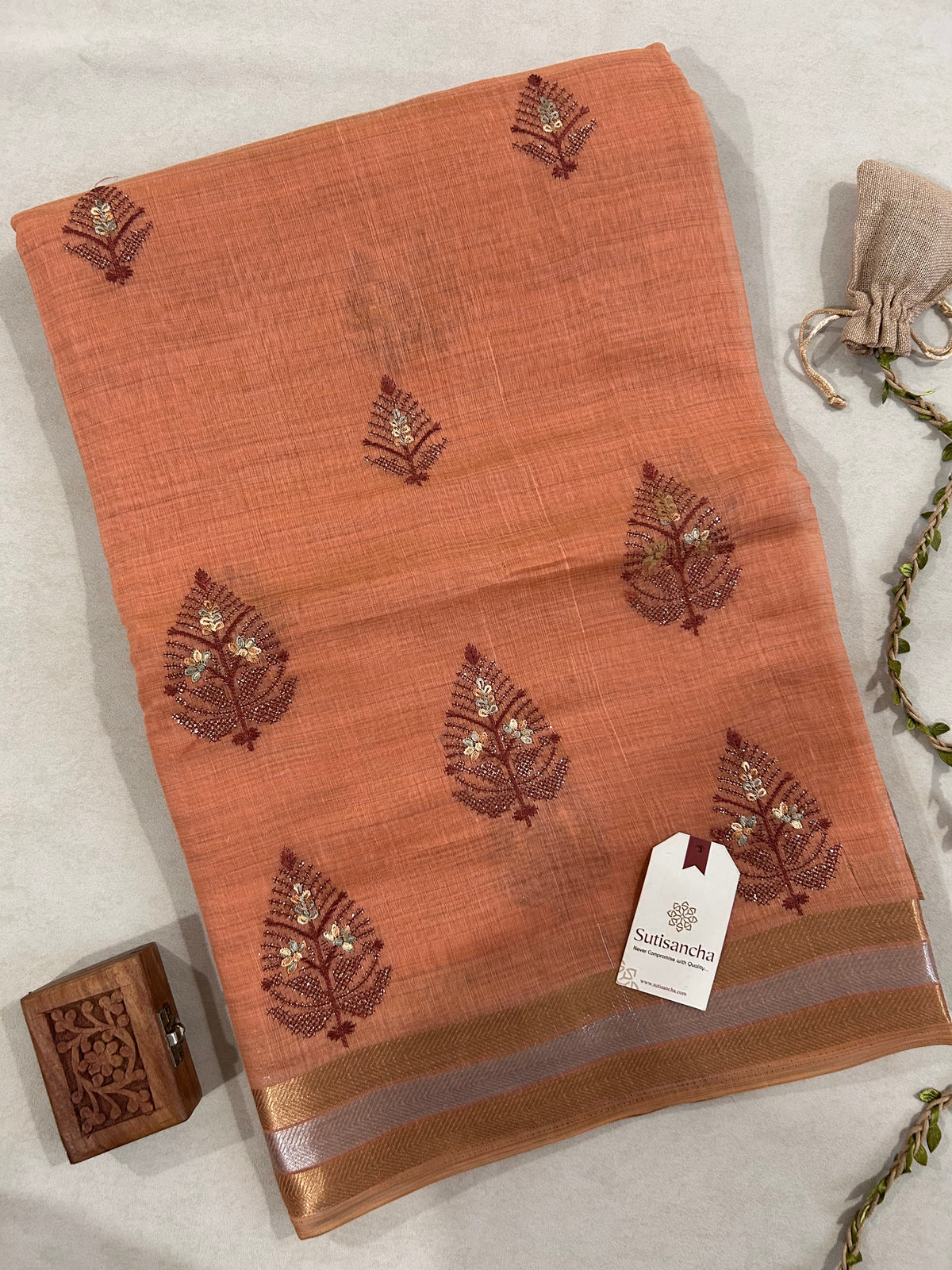 Aarohi Heritage Cotton Saree Botanical Floral Design