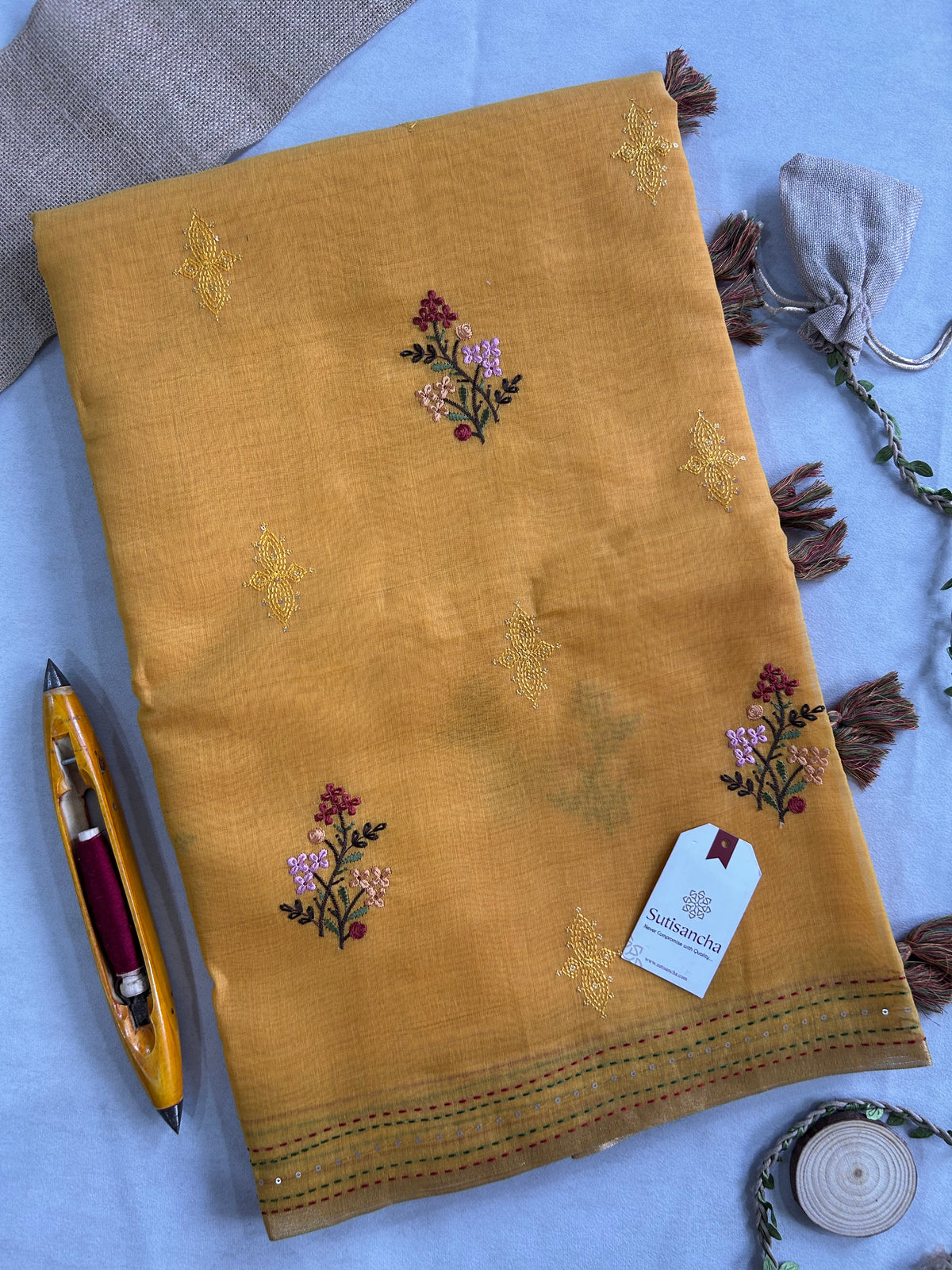Inaya Heritage Cotton Saree Floral Kantha Pallu Design
