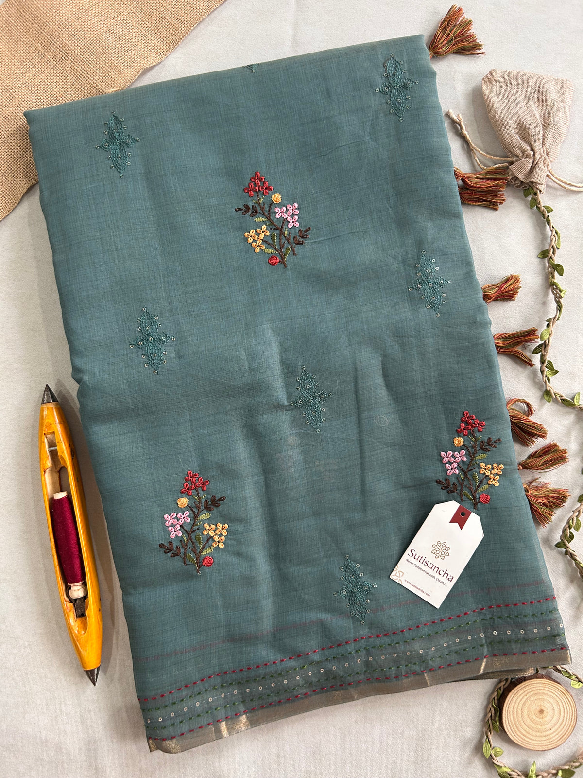 Inaya Heritage Cotton Saree Floral Kantha Pallu Design