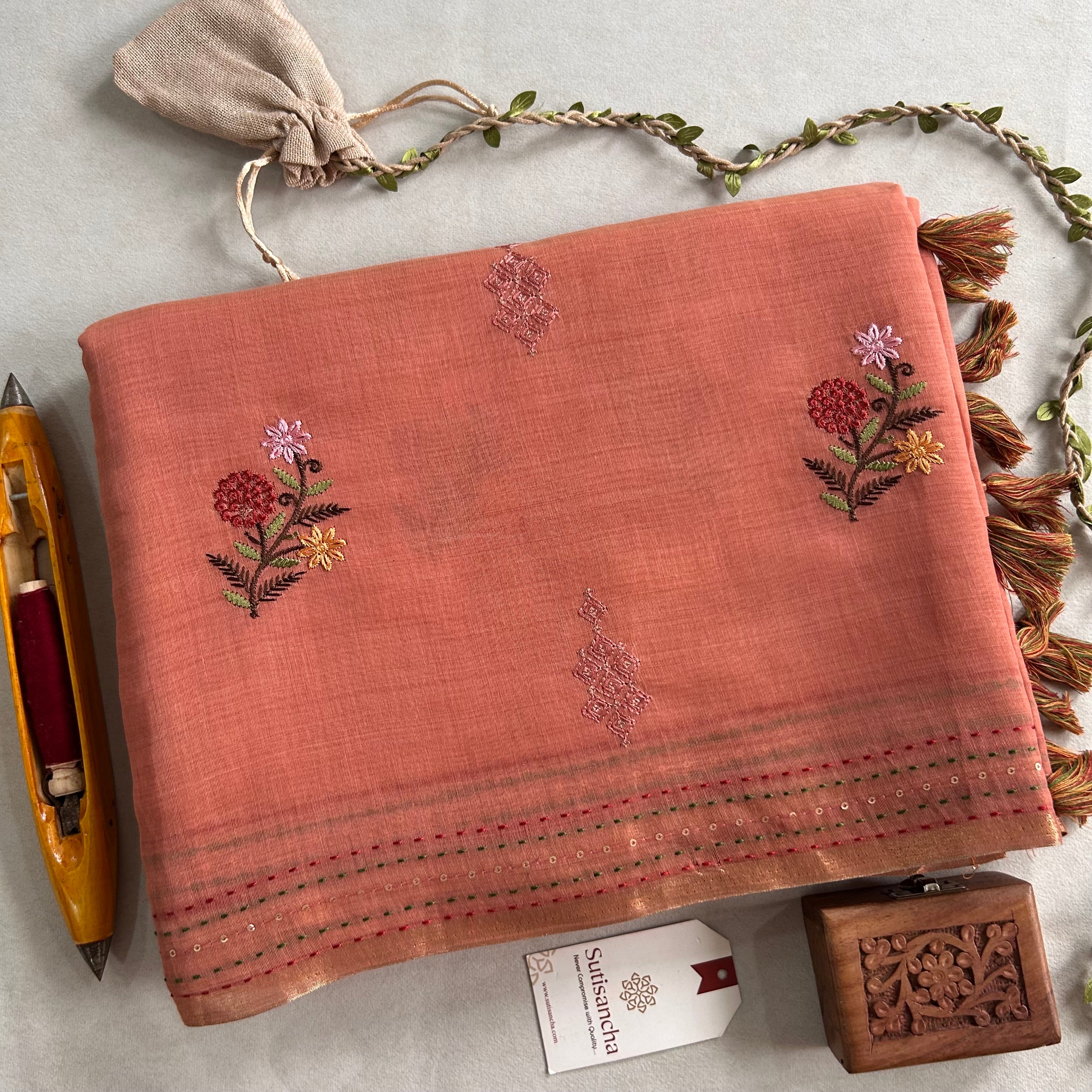 Rivaa Heritage Cotton Saree Floral Kantha Pallu Design