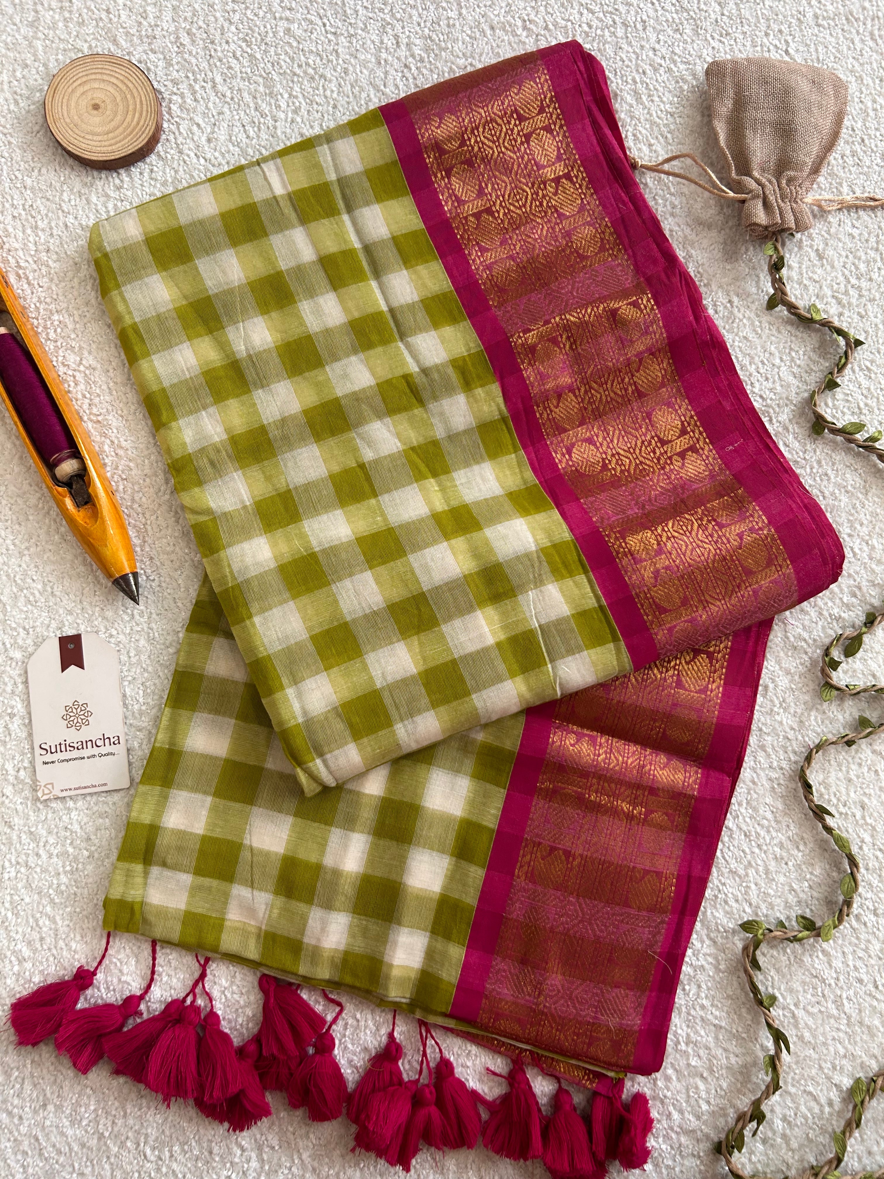Mulaya Heritage Mul Cotton Saree Gingham Zari Border