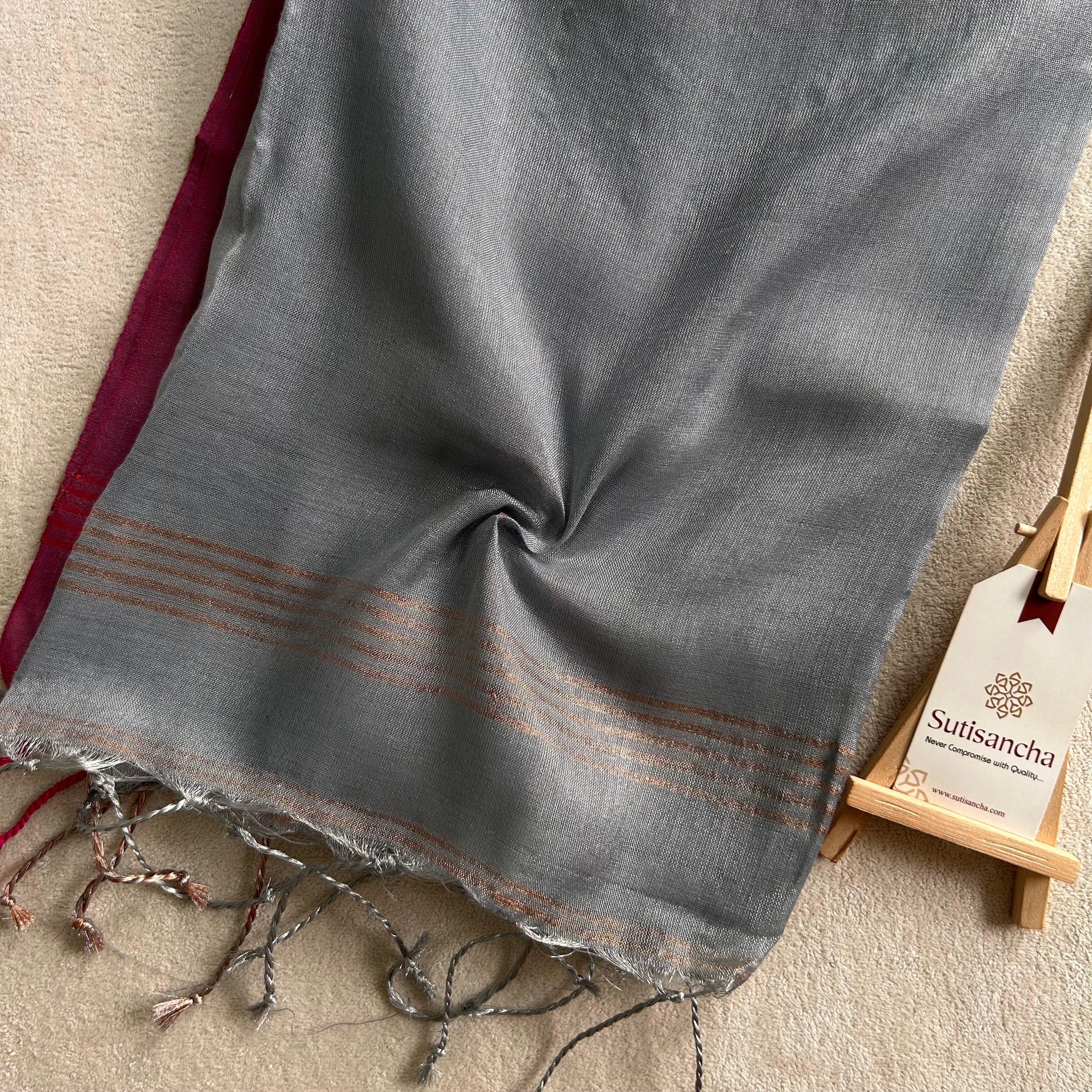 Sutisancha Metal Gray Handloom Designer Tissue Saree