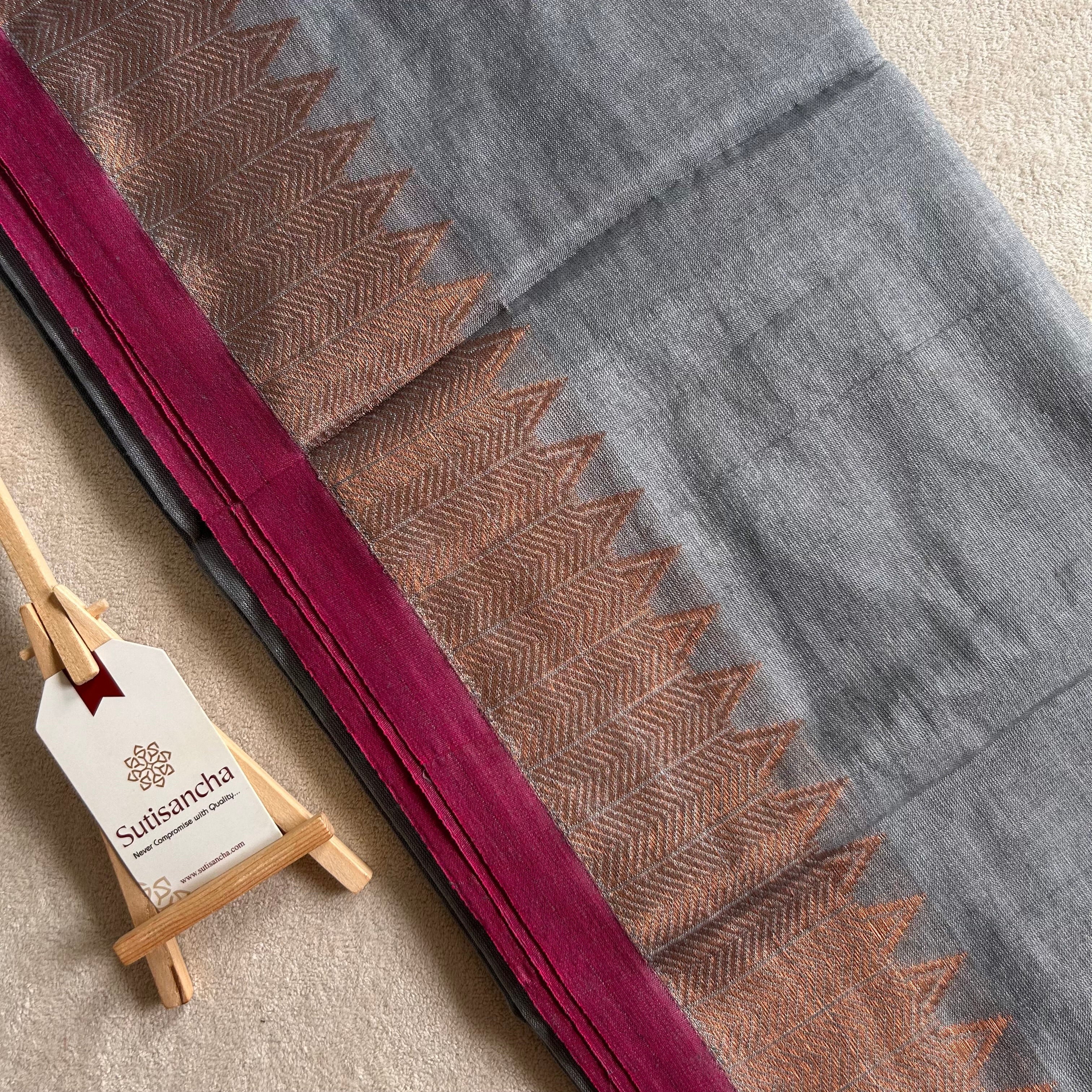 Sutisancha Metal Gray Handloom Designer Tissue Saree