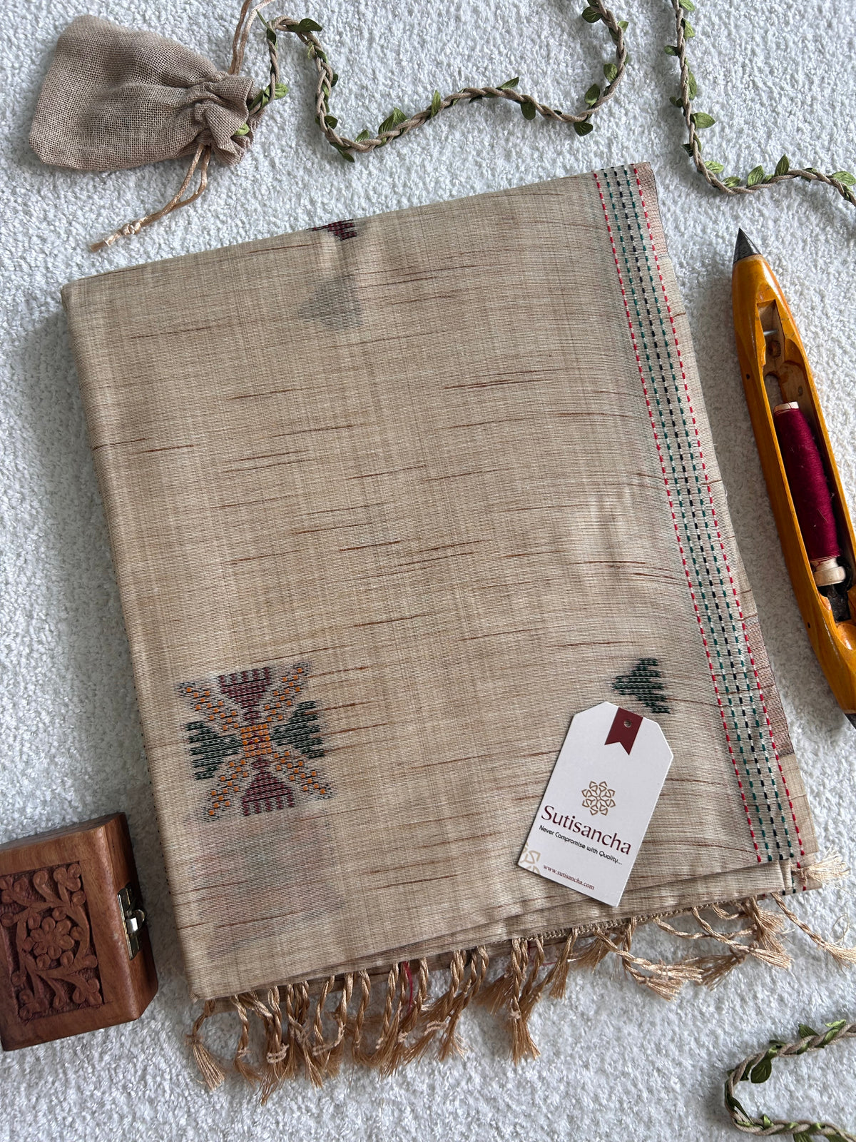 Kaira Cotton Saree Linear Weave Classic